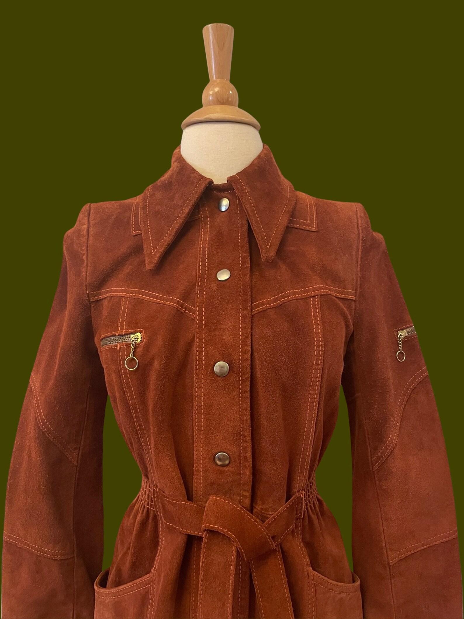 1970s Rust Brown Suede Jacket In Excellent Condition For Sale In Brooklyn, NY