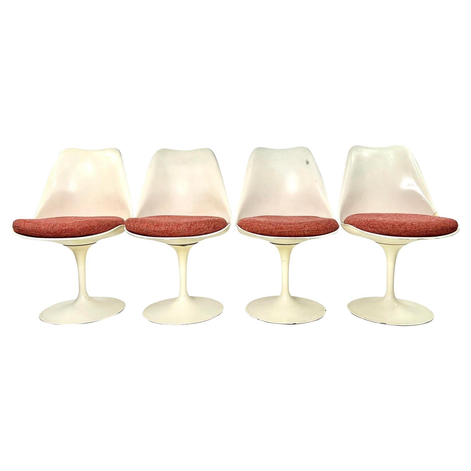 1970s Saarinen Tulip Chairs by Knoll, Set of 4