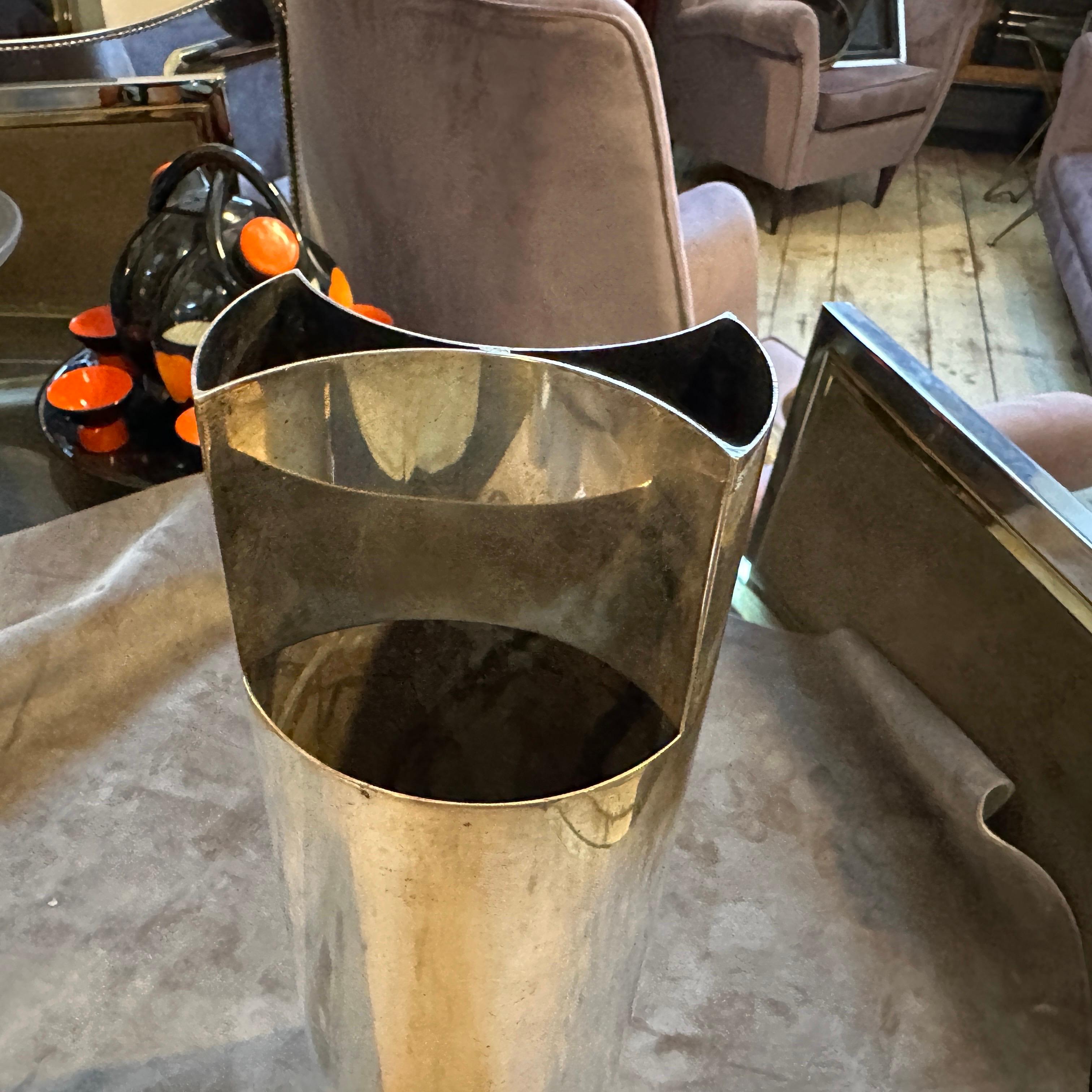 1970er Sabattini Stil Minimalistische versilberte italienische Vase im Angebot 4