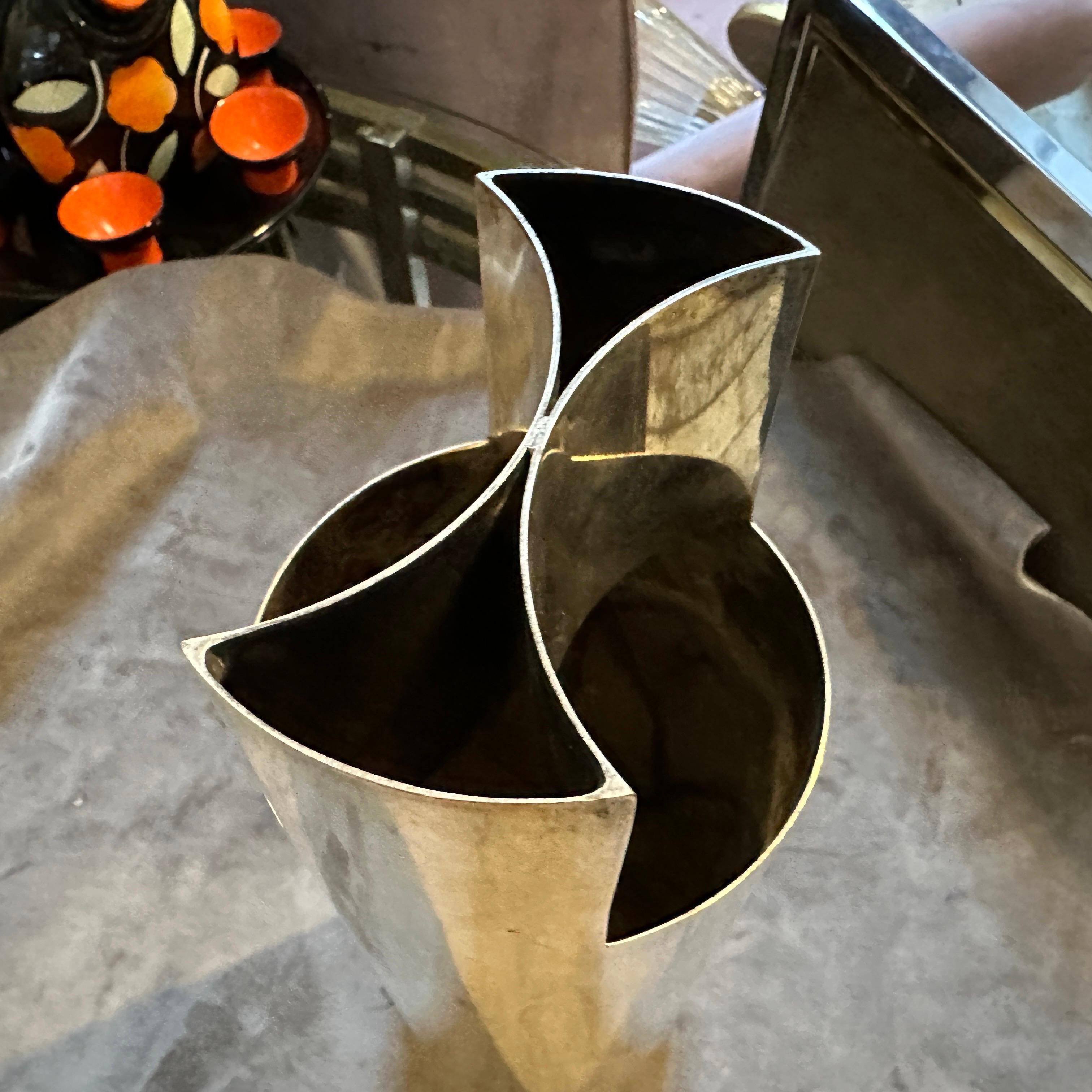 1970er Sabattini Stil Minimalistische versilberte italienische Vase im Angebot 3
