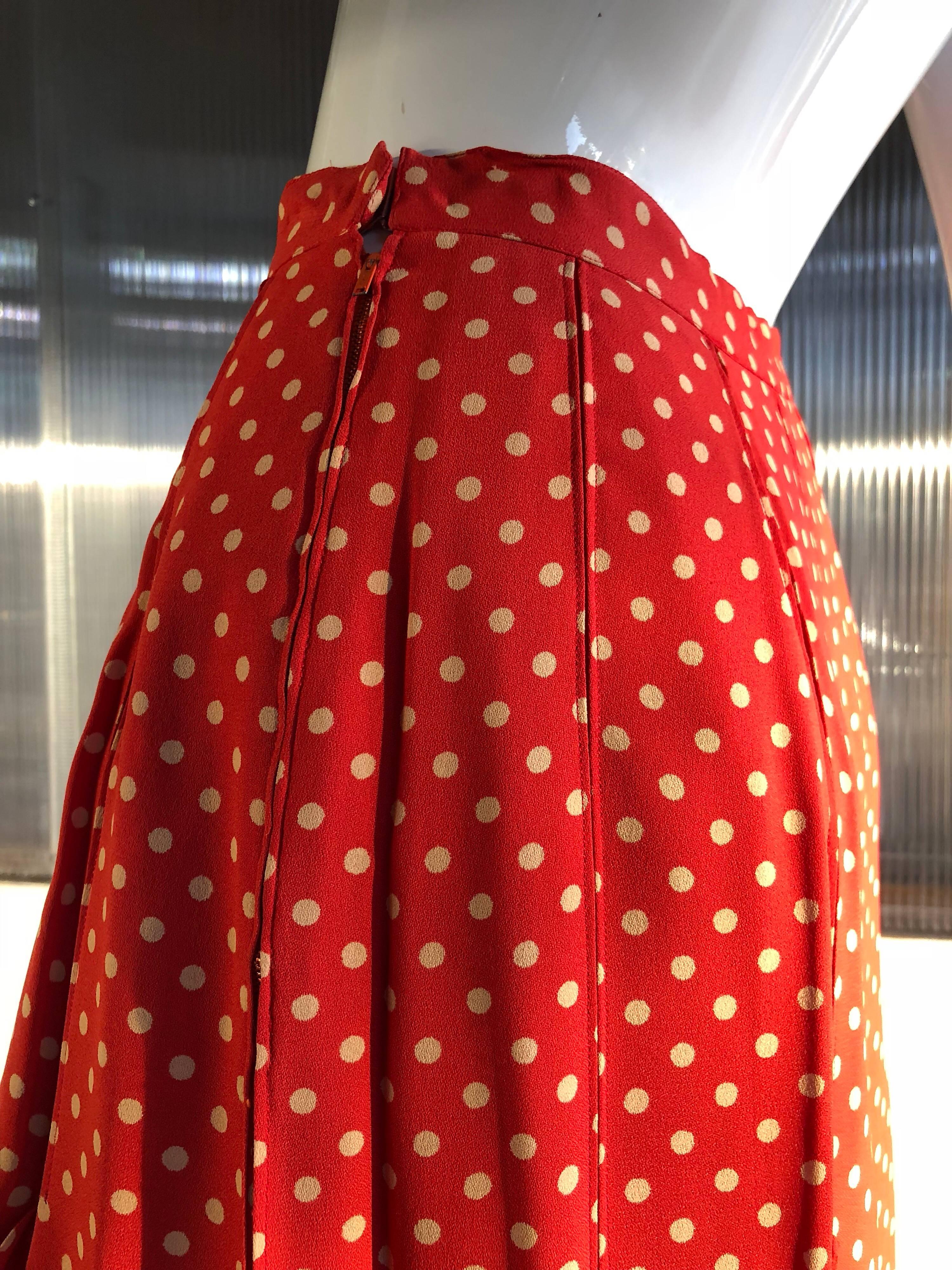 Saint Laurent 40s-Inspired Box Pleated Orange Polka Dot Crepe Skirt, 1970s  In Excellent Condition In Gresham, OR