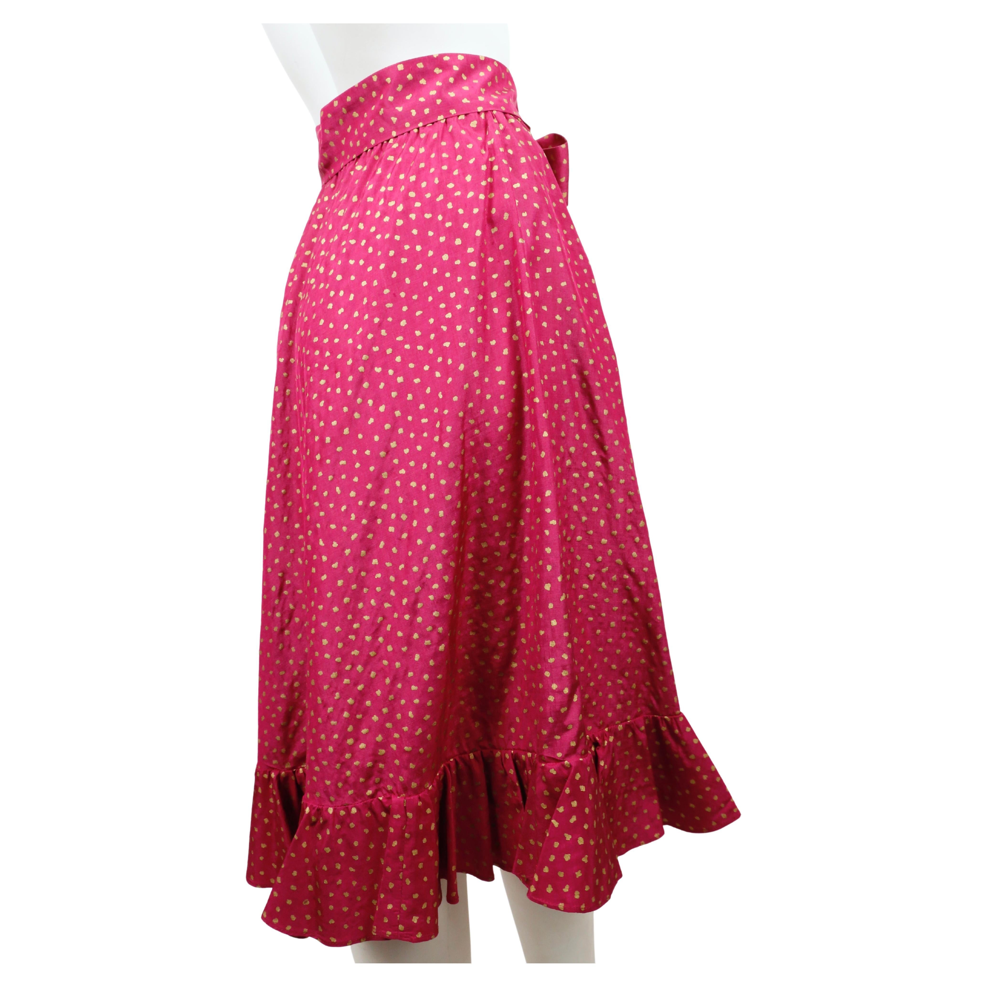 1970's SAINT LAURENT fuchsia and gold skirt with ruffled hem and long belt In Excellent Condition For Sale In San Fransisco, CA