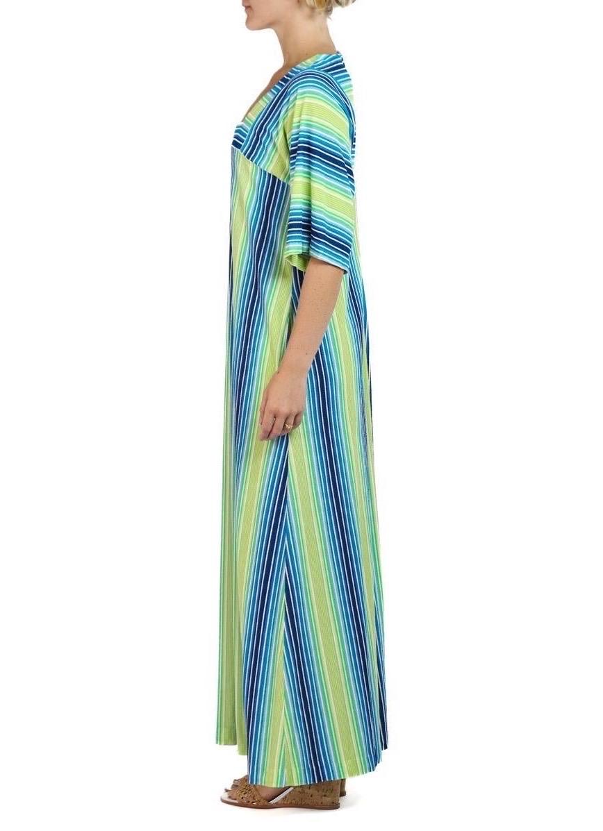 1970S Saks Fifth Avenue Blue, Green & Yellow Poly Blend Terry Cloth Striped Dre In Excellent Condition For Sale In New York, NY