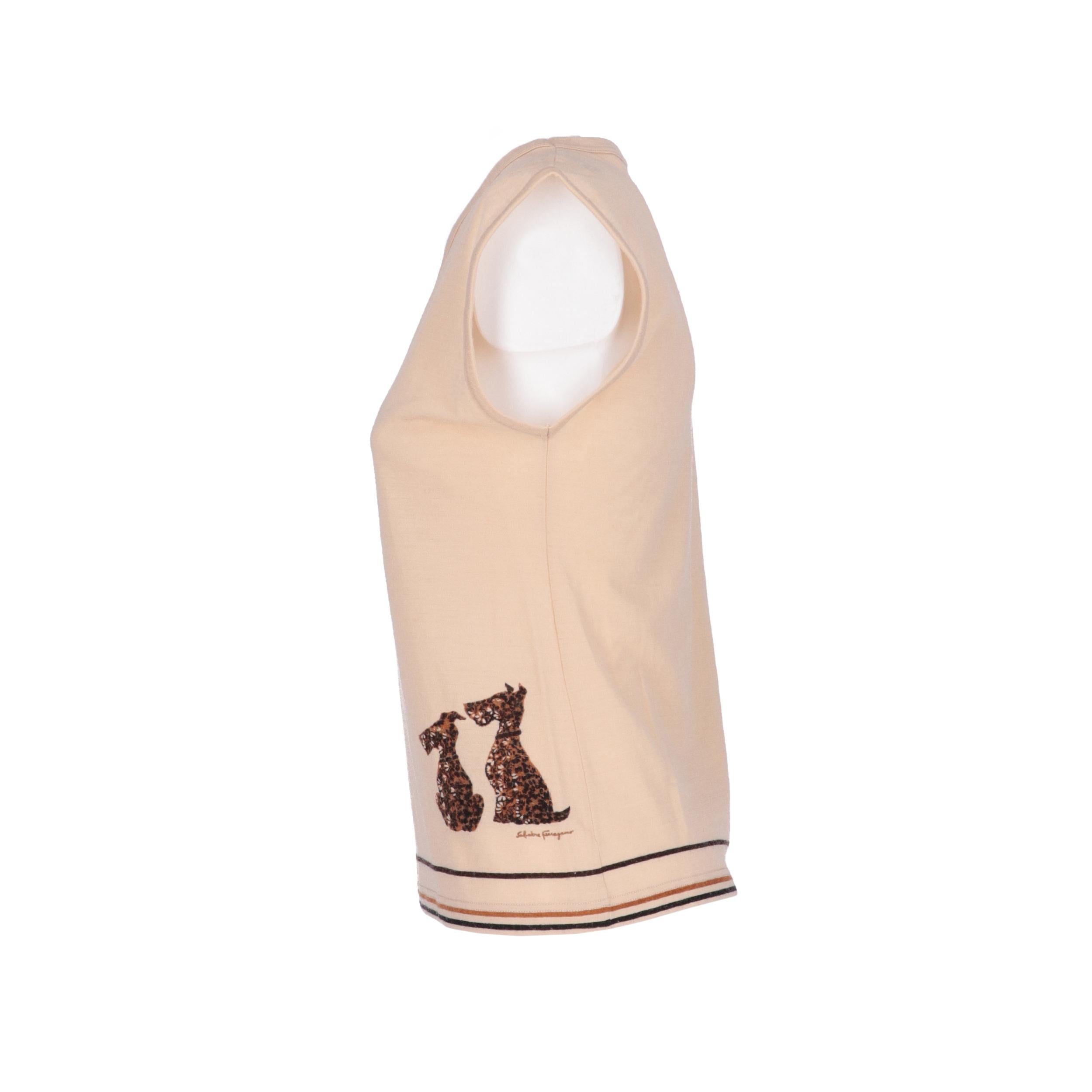Salvatore Ferragamo beige wool top with dogs print. Model with V-neck and sleeveless.
Years: 70s

Made in Italy

Size: 42 IT



Flat measurements

Height: 57 cm
Bust: 42 cm