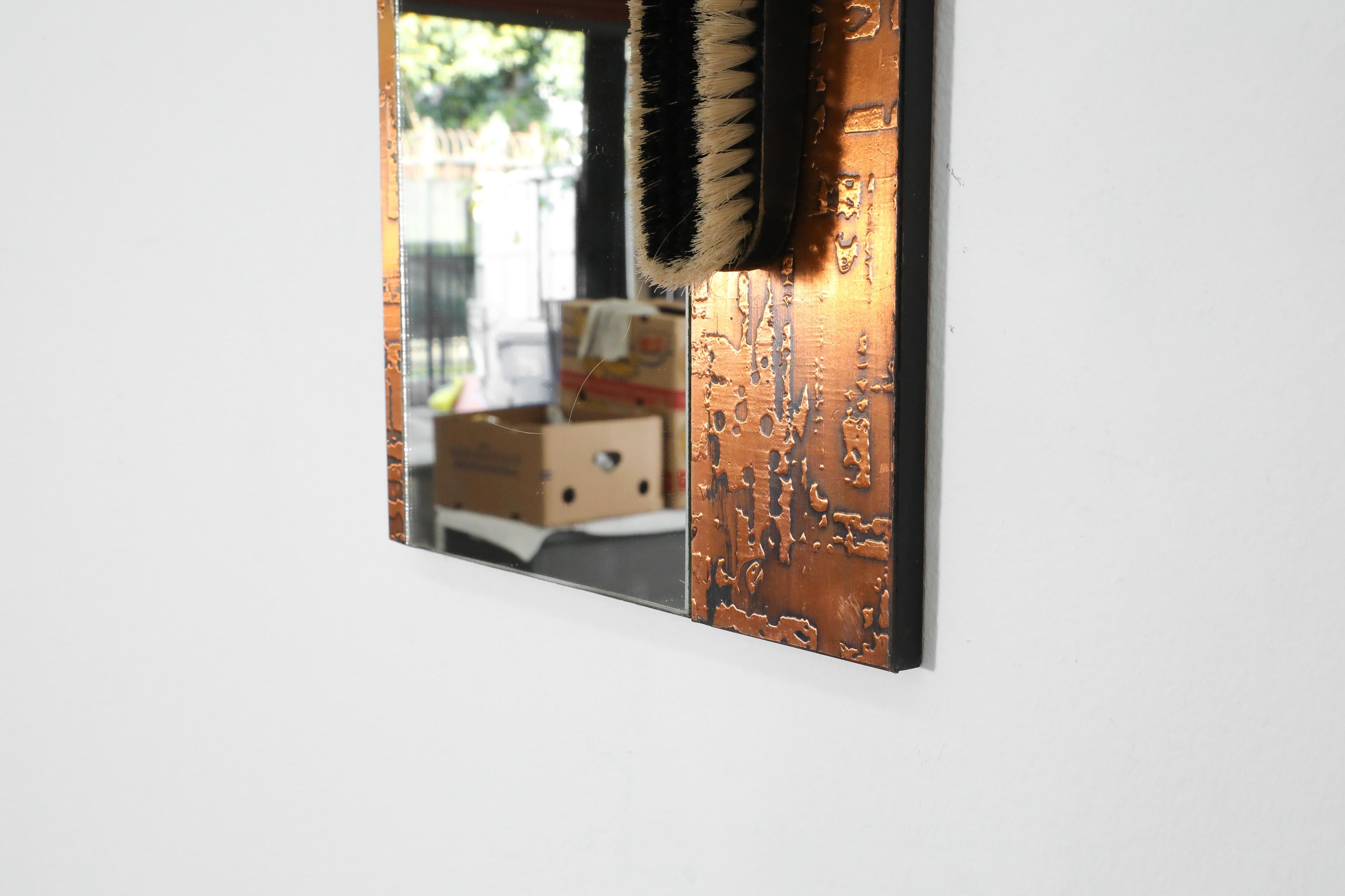 1970s, Santambrogio & De Berti styl Wall Mount Copper Butler's Mirror with Brush For Sale 2