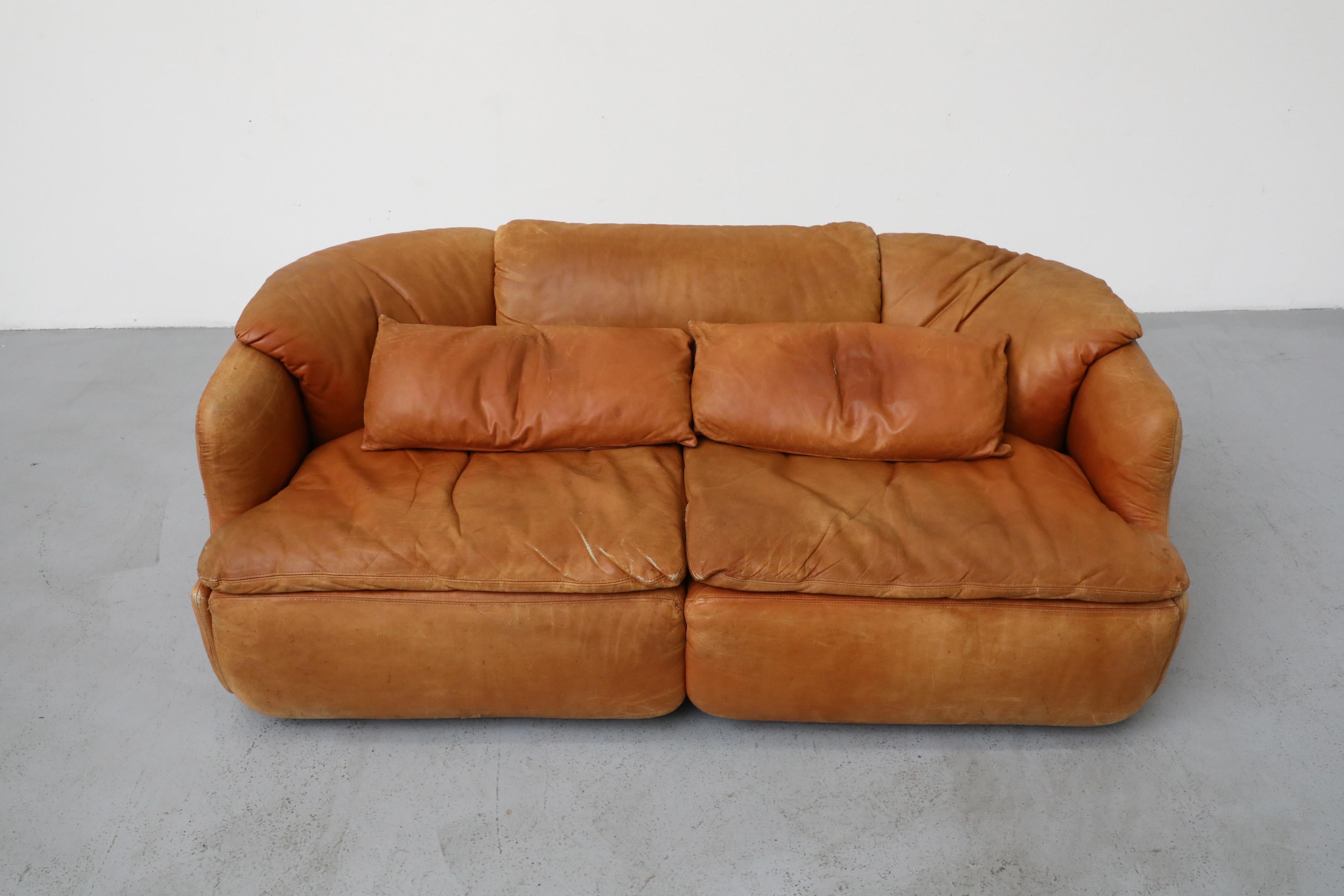 1970s Saporiti 'Confidential' Cognac Leather Loveseat by Alberto Rosselli For Sale 5
