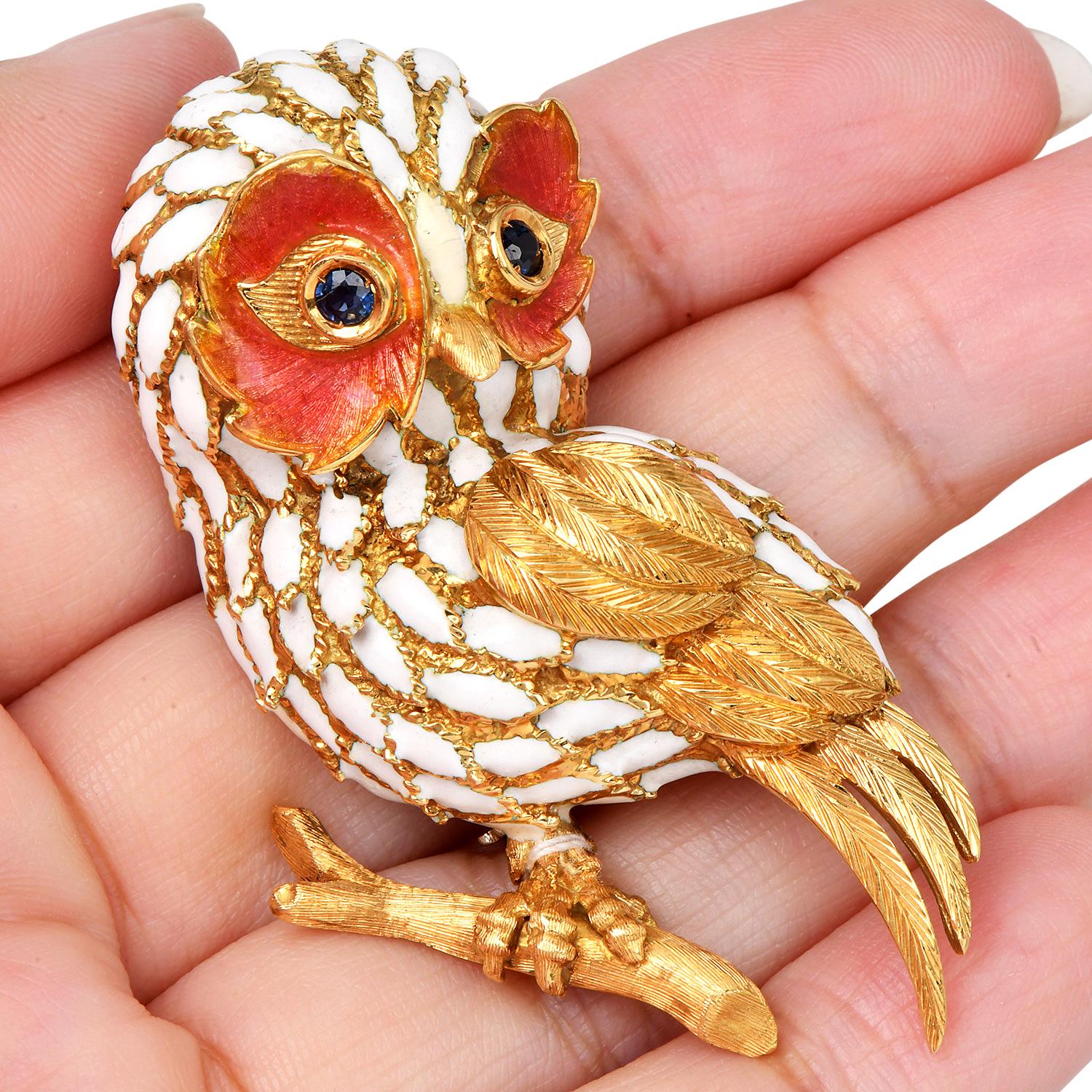 1970S Sapphire Owl 18K Yellow Gold Enamel Brooch pin For Sale 1