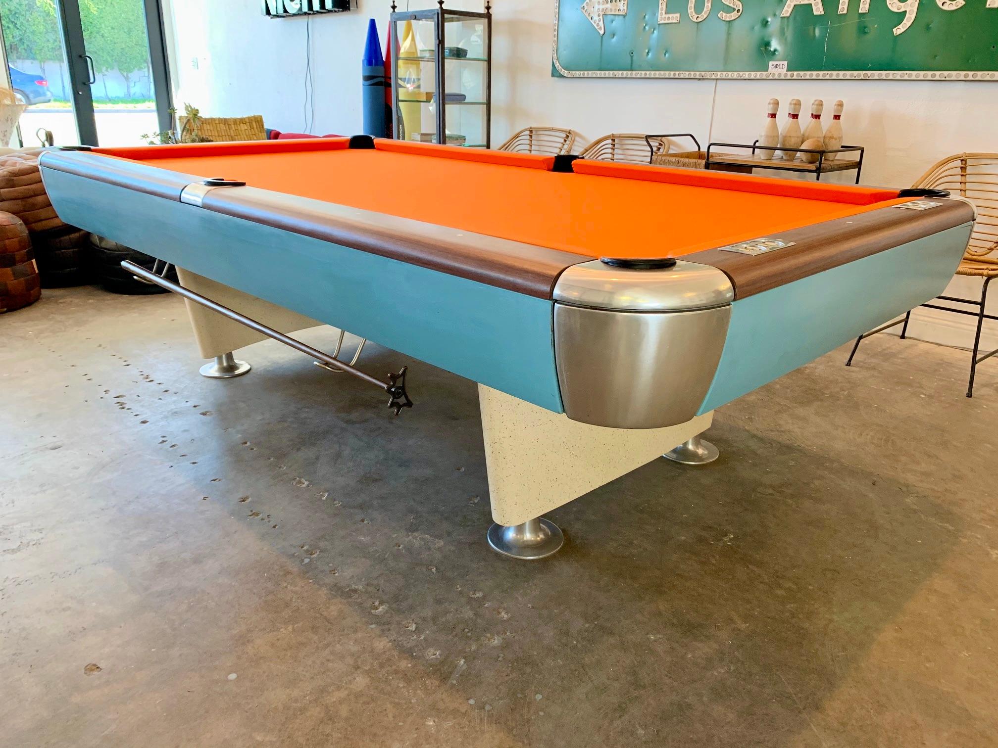 1970s pool table