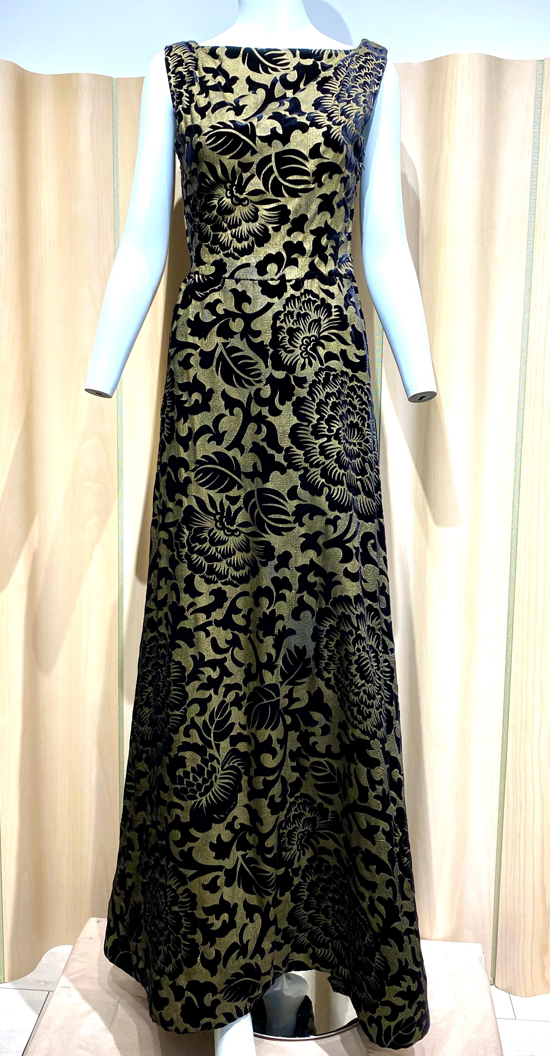 1970s SCAASI Black and Gold Velvet Flocked Poiret  Inspired Print Gown For Sale 5