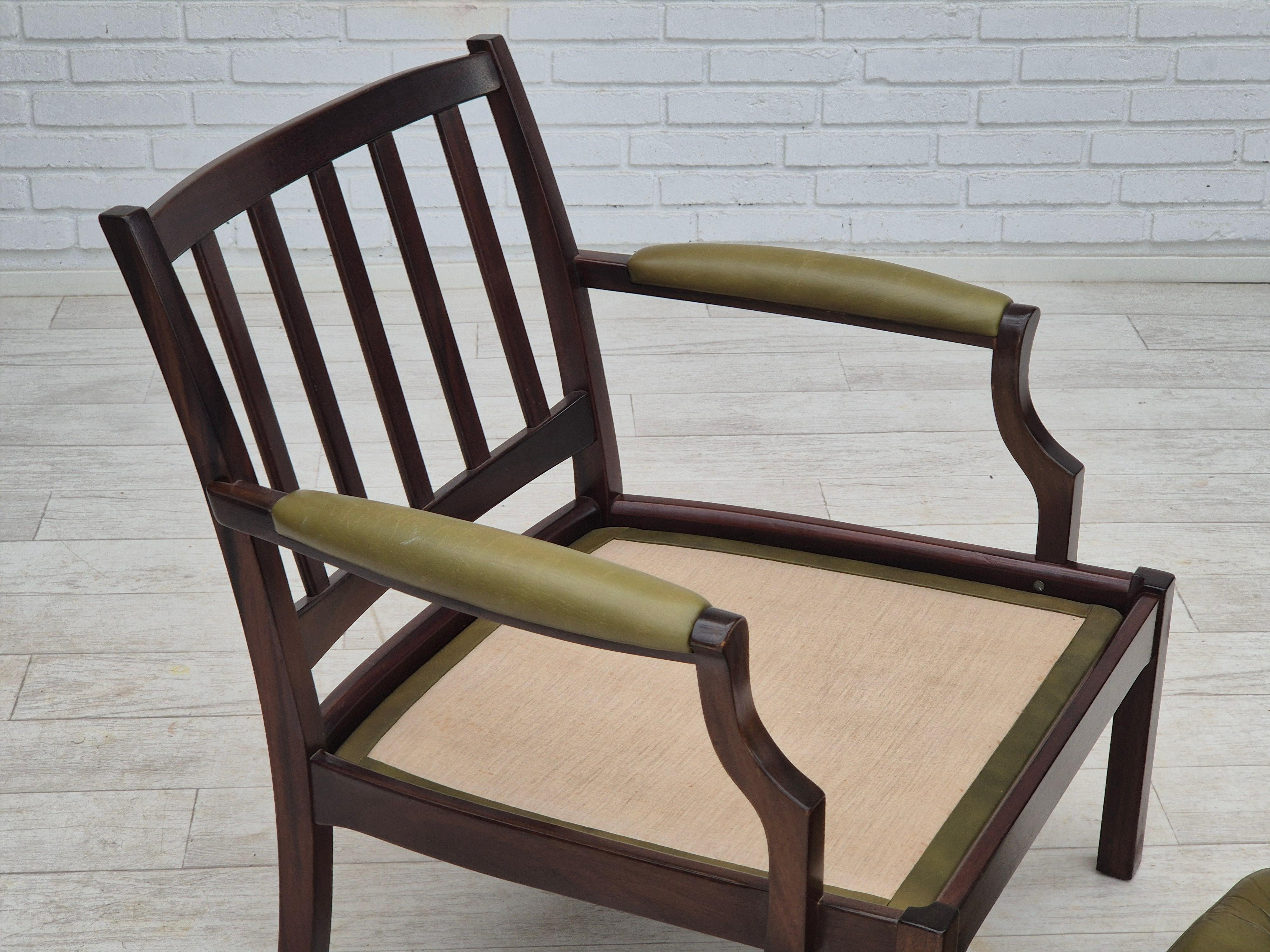 Años 70, sillón escandinavo, estado original, muebles de cuero, madera de teca. en venta 5