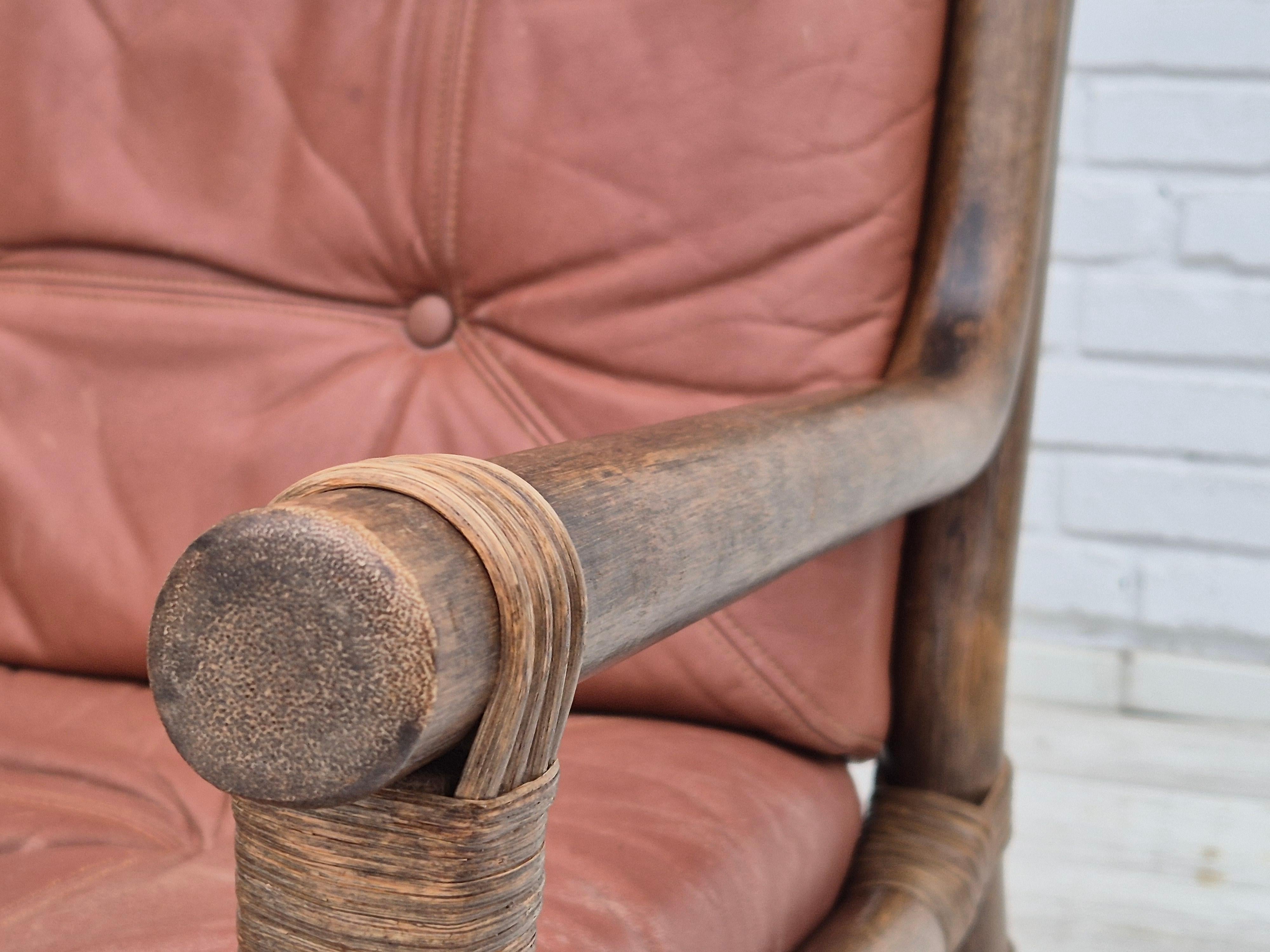 1970, fauteuil scandinave, très bon état d'origine, bambou, cuir. en vente 7