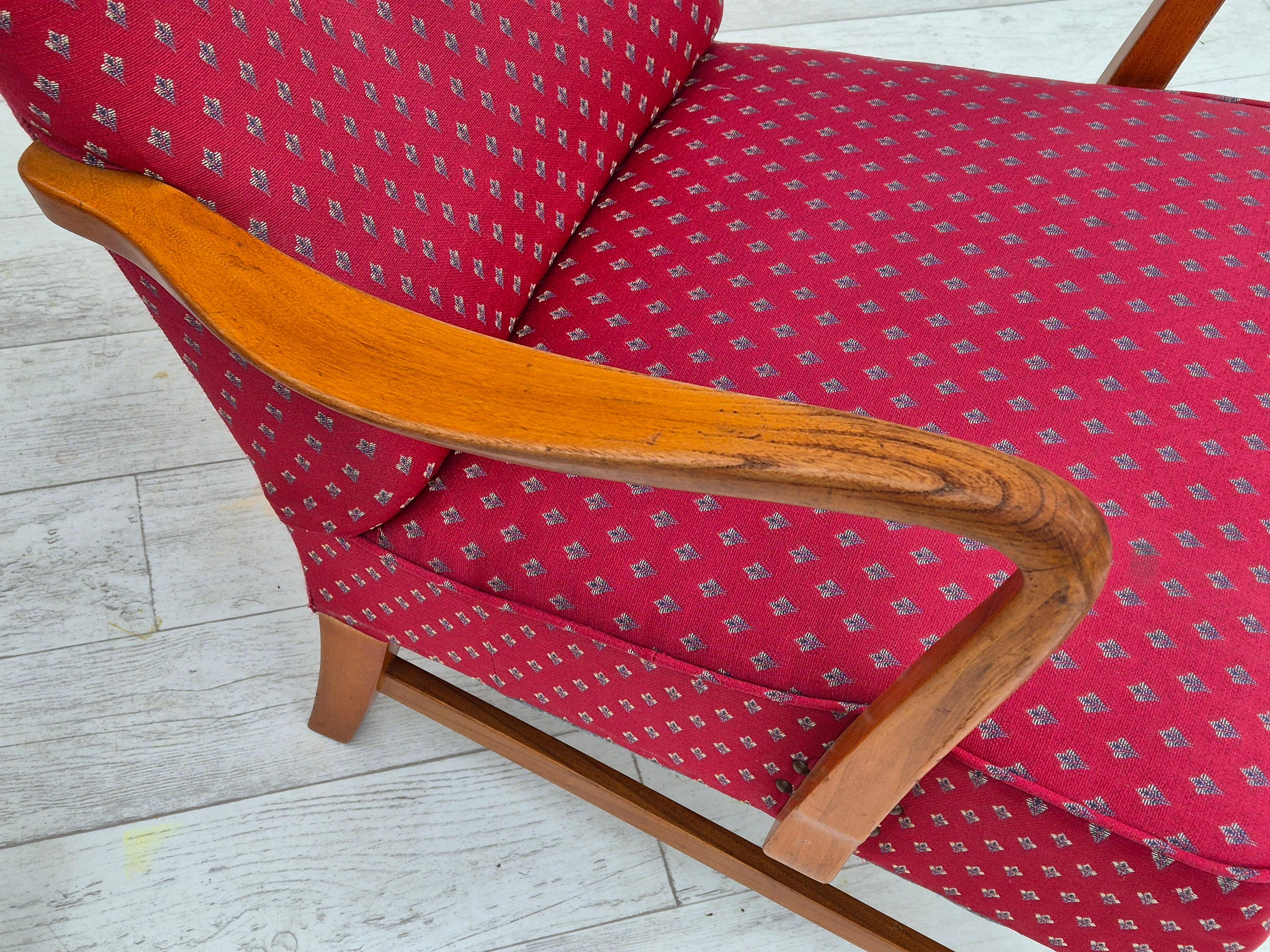 1970s, Scandinavian chair, original very good condition, ash wood. For Sale 3