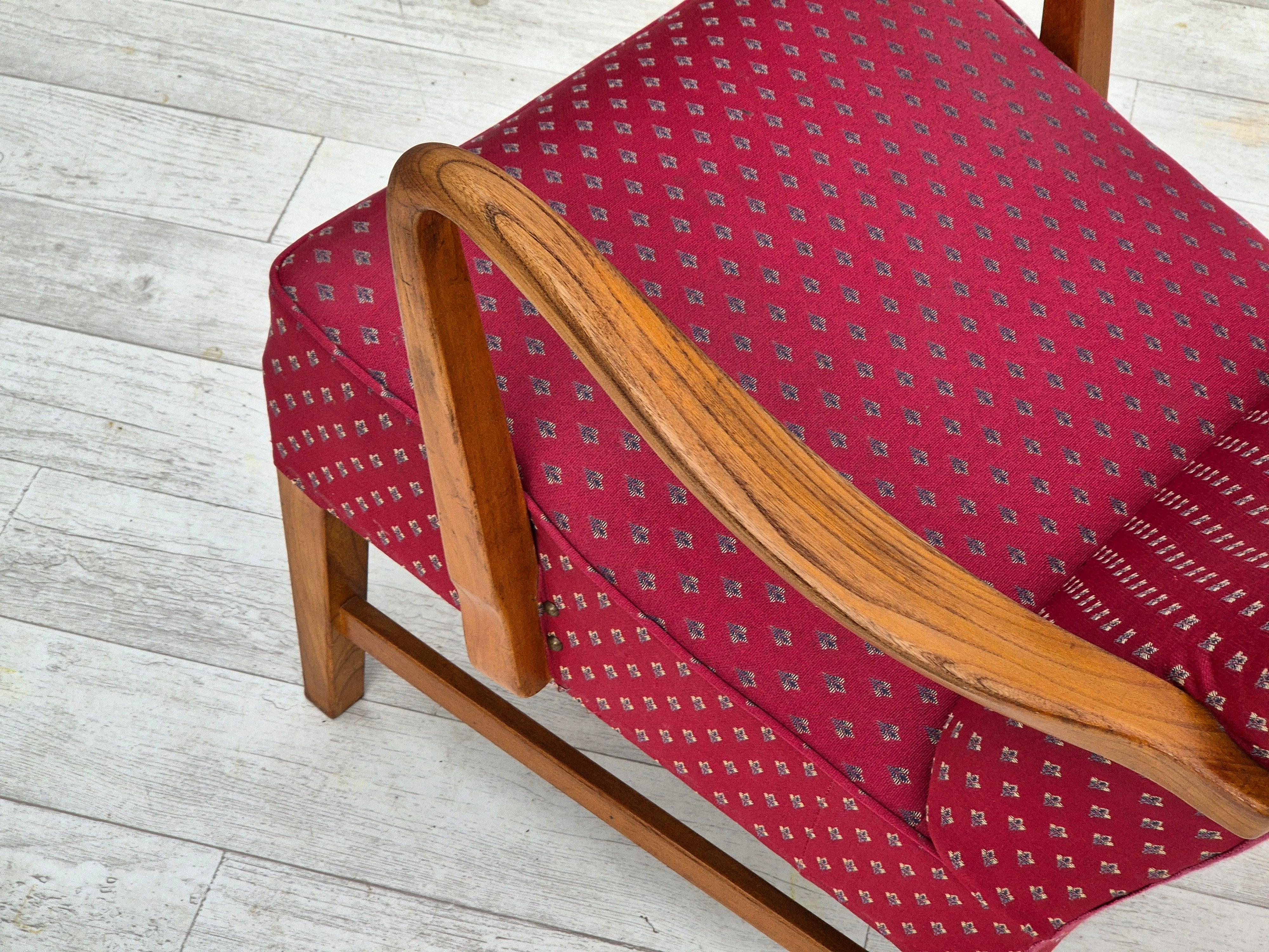 1970s, Scandinavian chair, original very good condition, ash wood. For Sale 4