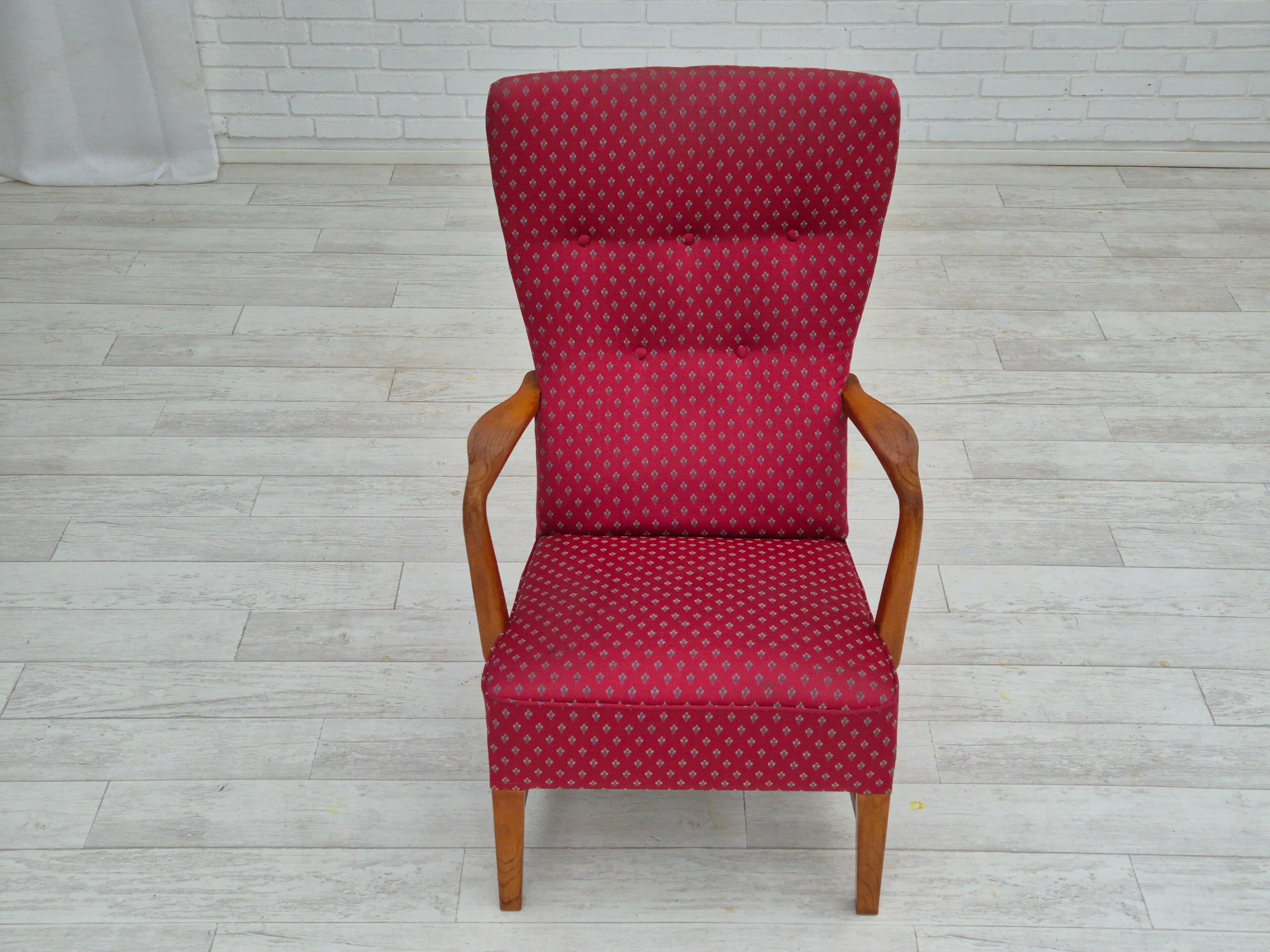 1970s, Scandinavian chair, original very good condition, ash wood. For Sale 8