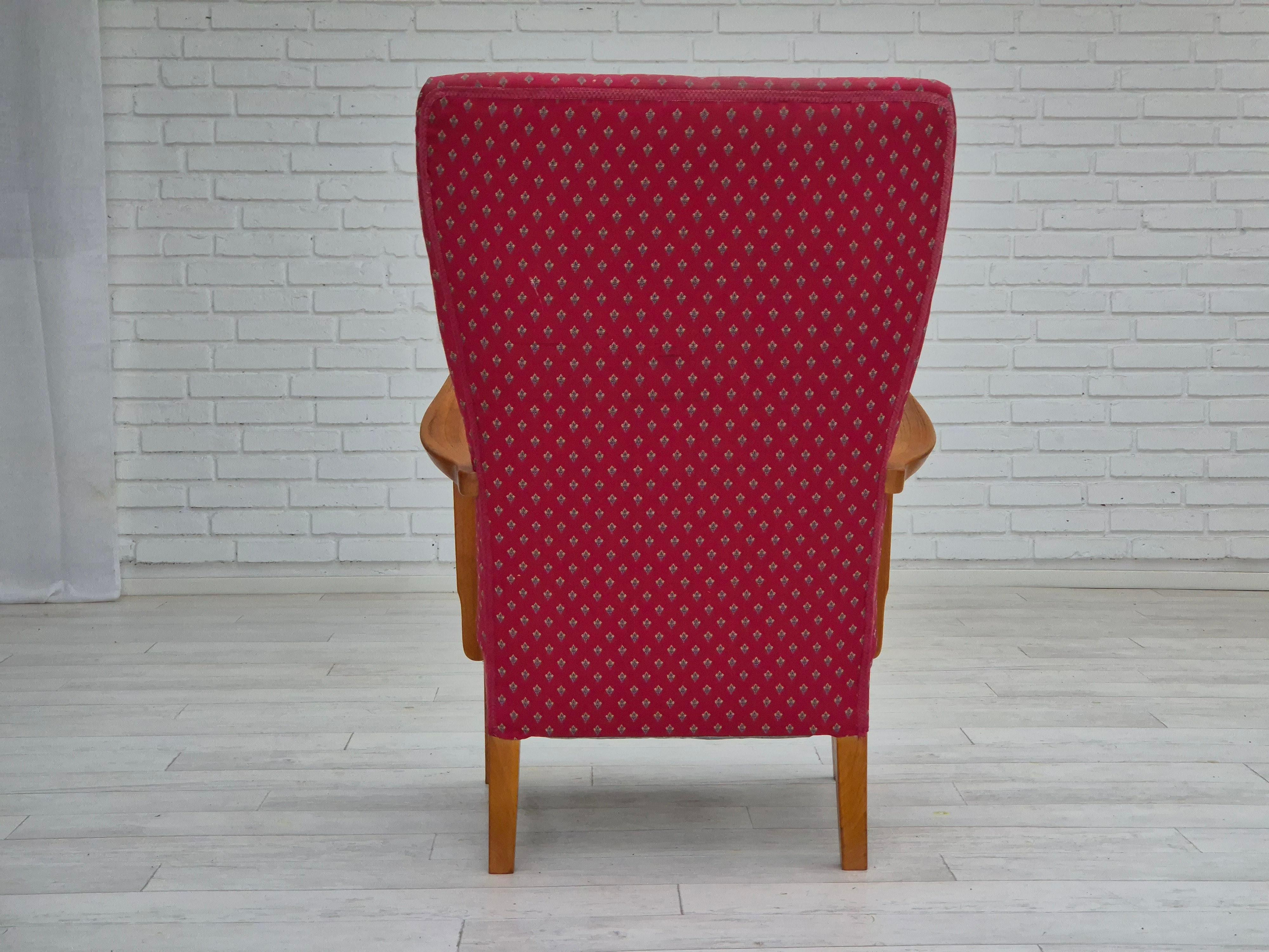 1970s, Scandinavian chair, original very good condition, ash wood. In Good Condition For Sale In Tarm, 82