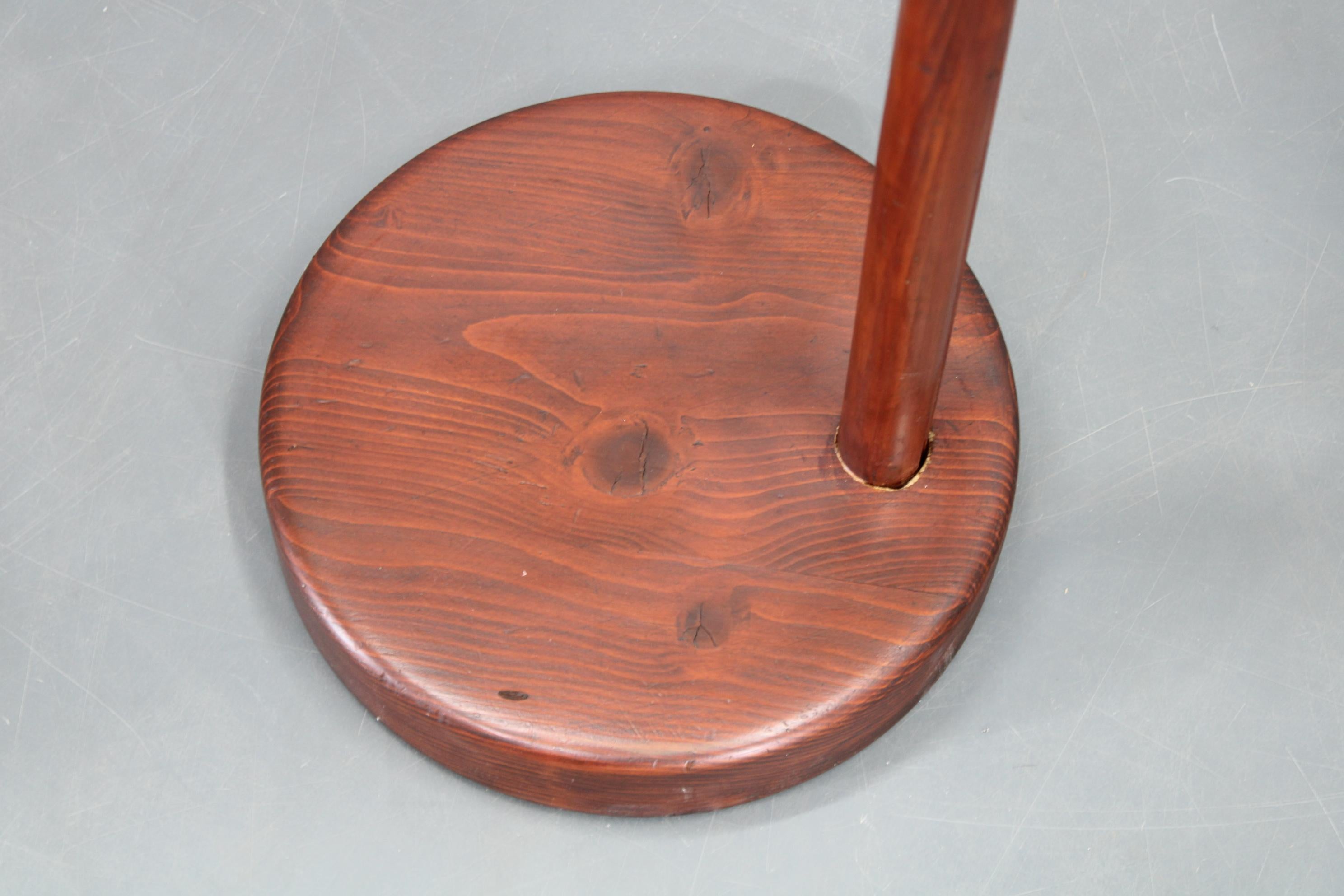 1970s Scandinavian Counterbalance Pine Floor Lamp, New Paper Shade In Good Condition For Sale In Praha, CZ