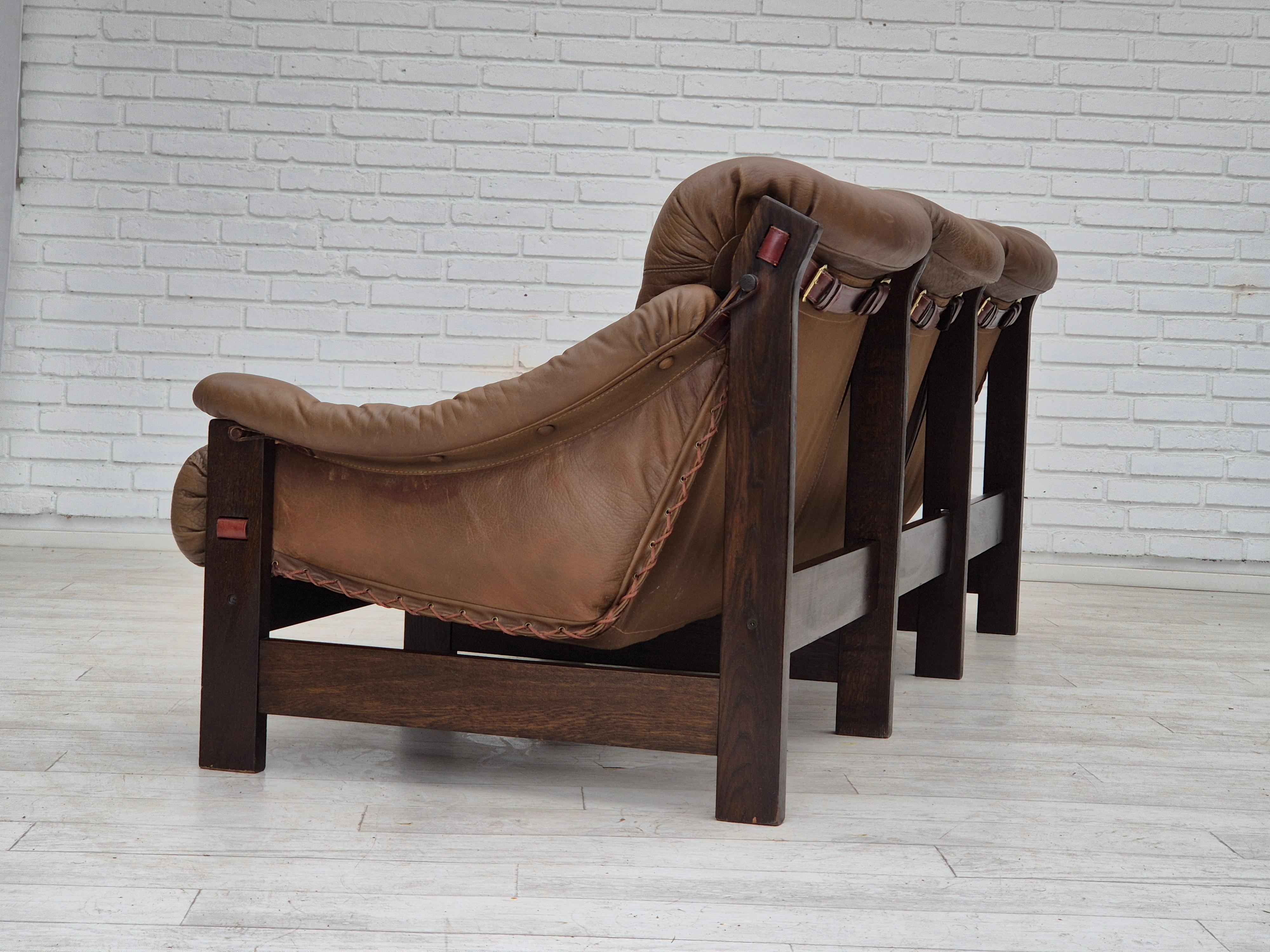 Leather 1970s, Scandinavian design, 3 seater sofa in safari style, original condition.