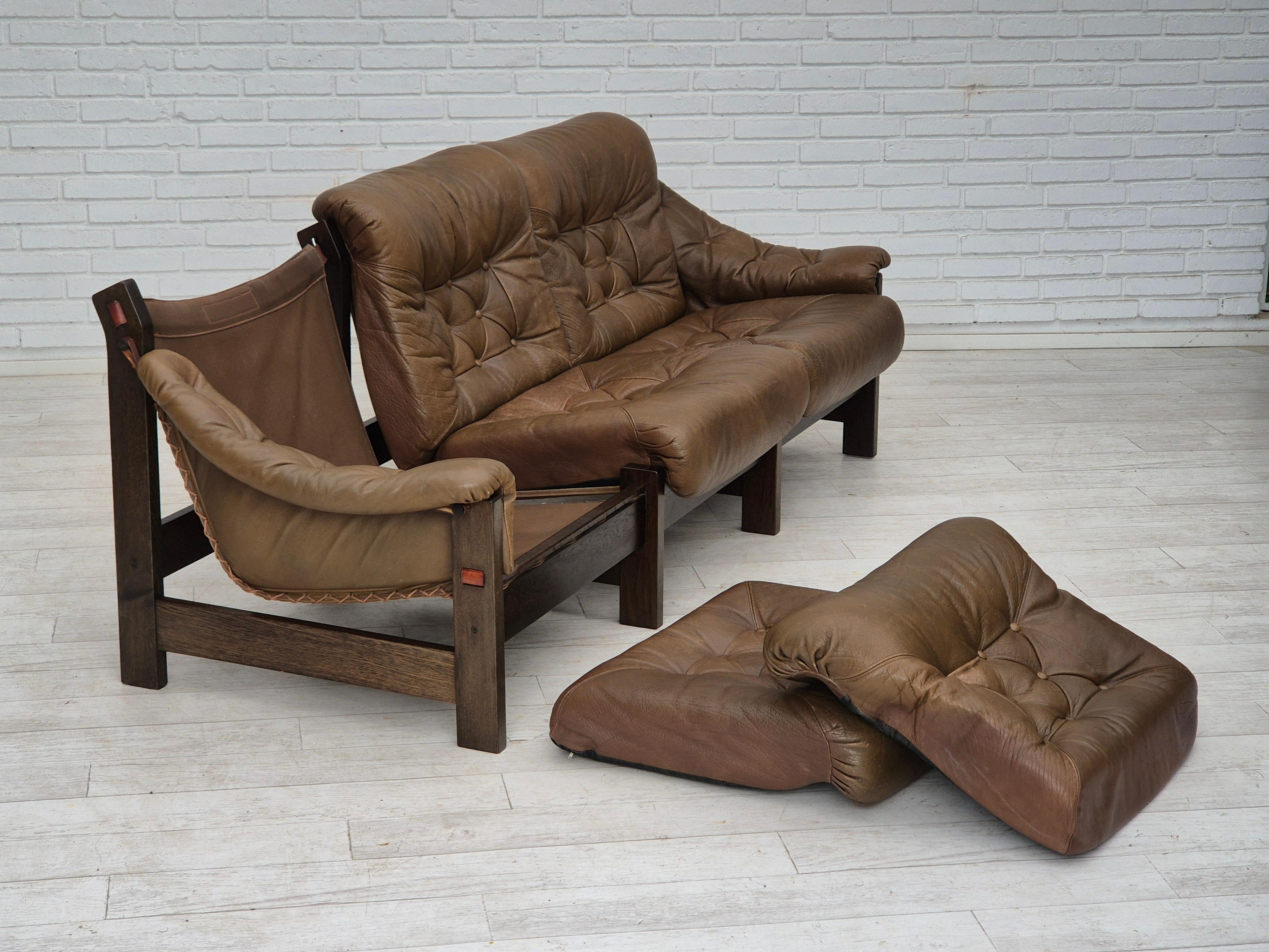 1970s, Scandinavian design, 3 seater sofa in safari style, original condition. 1