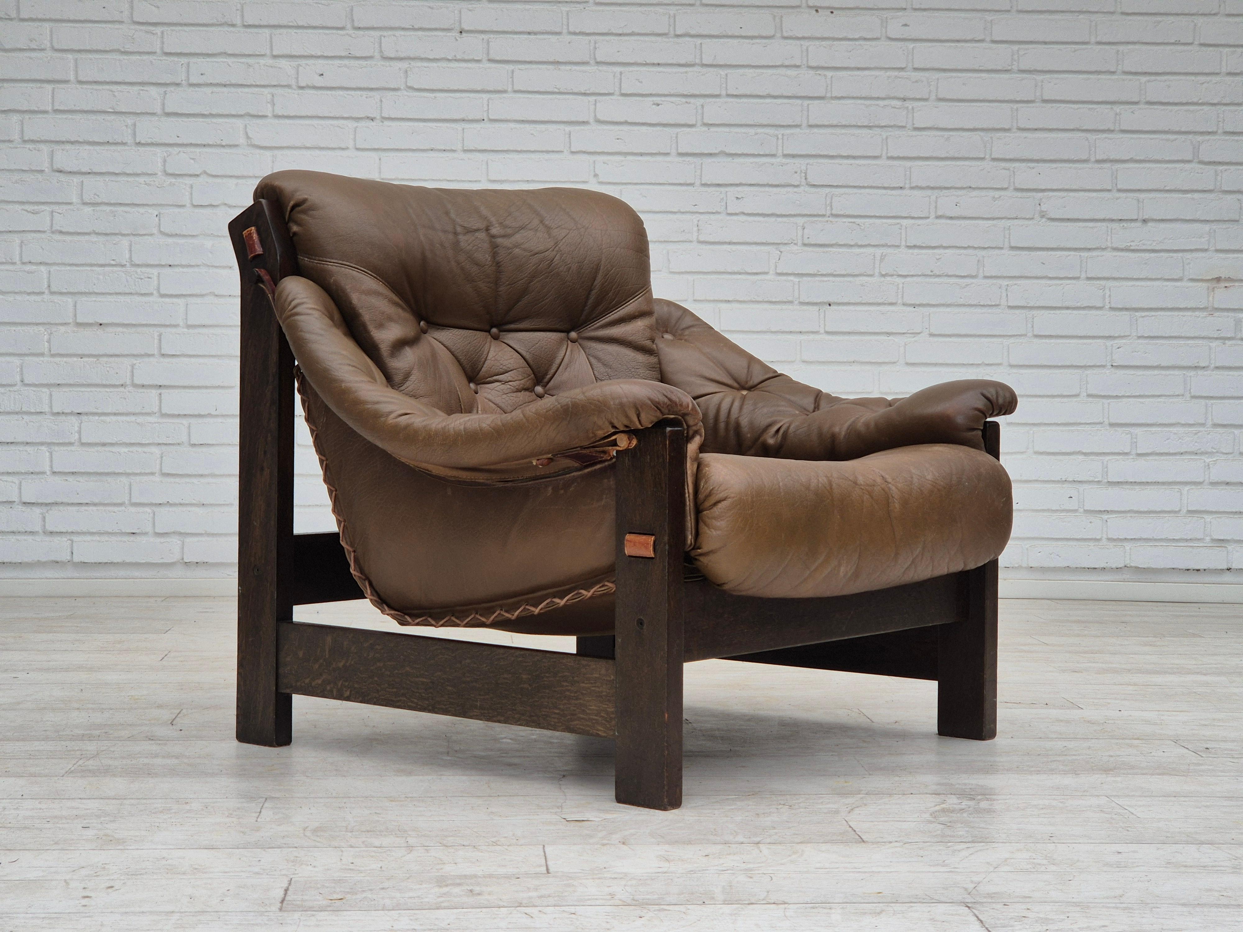 Fin du 20e siècle 1970, design scandinave, chaise de style safari, état original, cuir. en vente