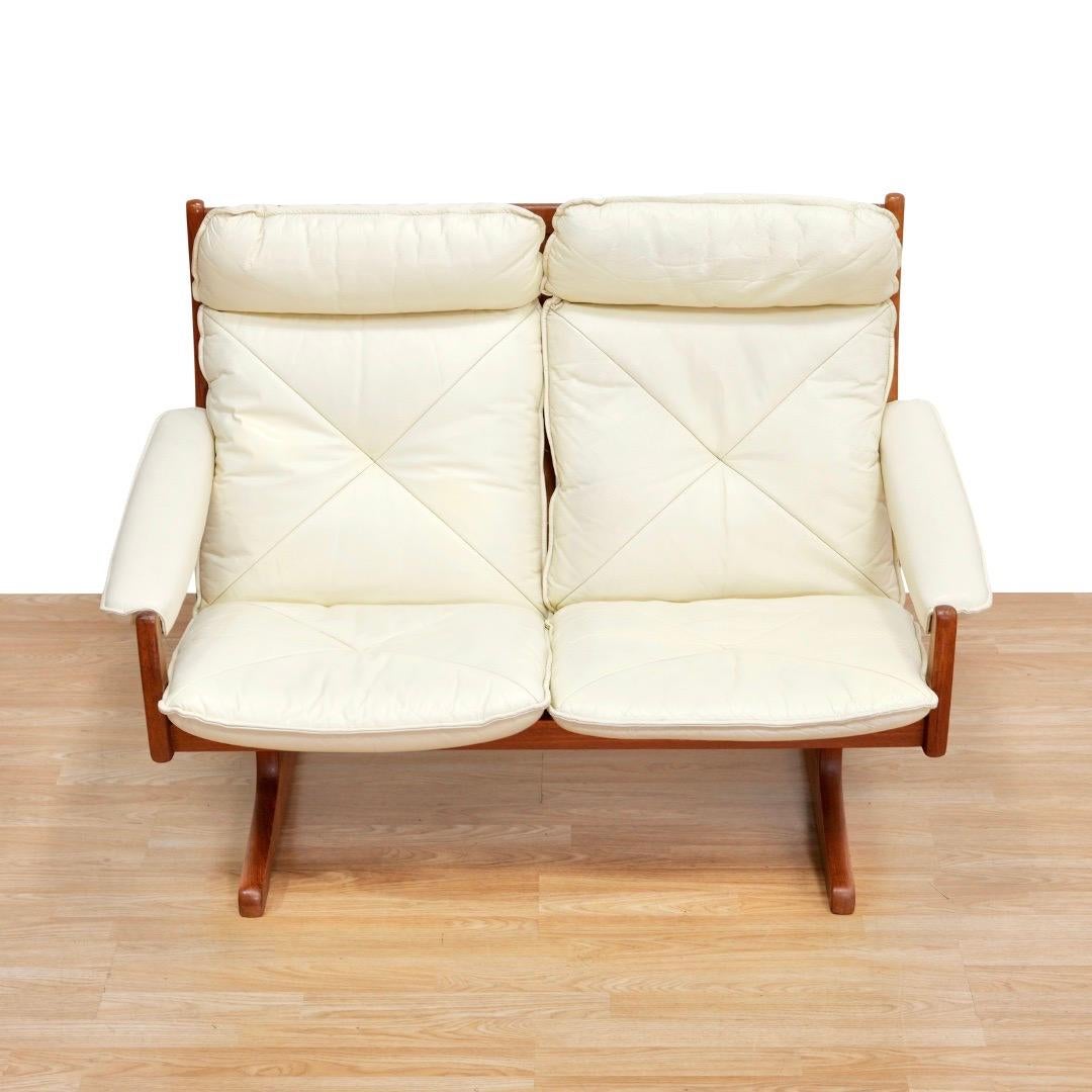 1970s Scandinavian Design Leather Sofa Set by Soda Galvano for Lied Mobler en vente 4