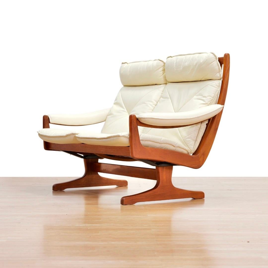 1970s Scandinavian Design Leather Sofa Set by Soda Galvano for Lied Mobler en vente 6