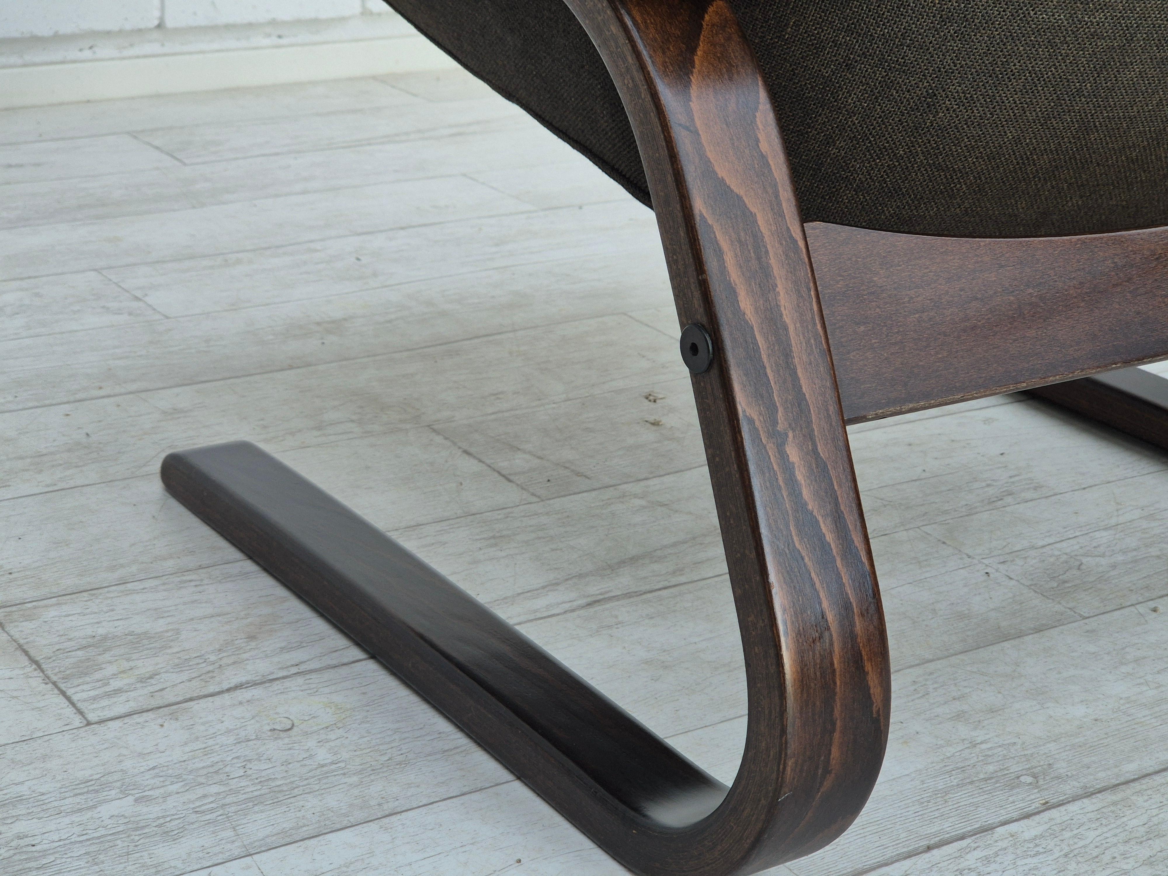 1970er Jahre, skandinavisches Design, Loungesessel, Originalzustand, braunes Leder. im Angebot 3