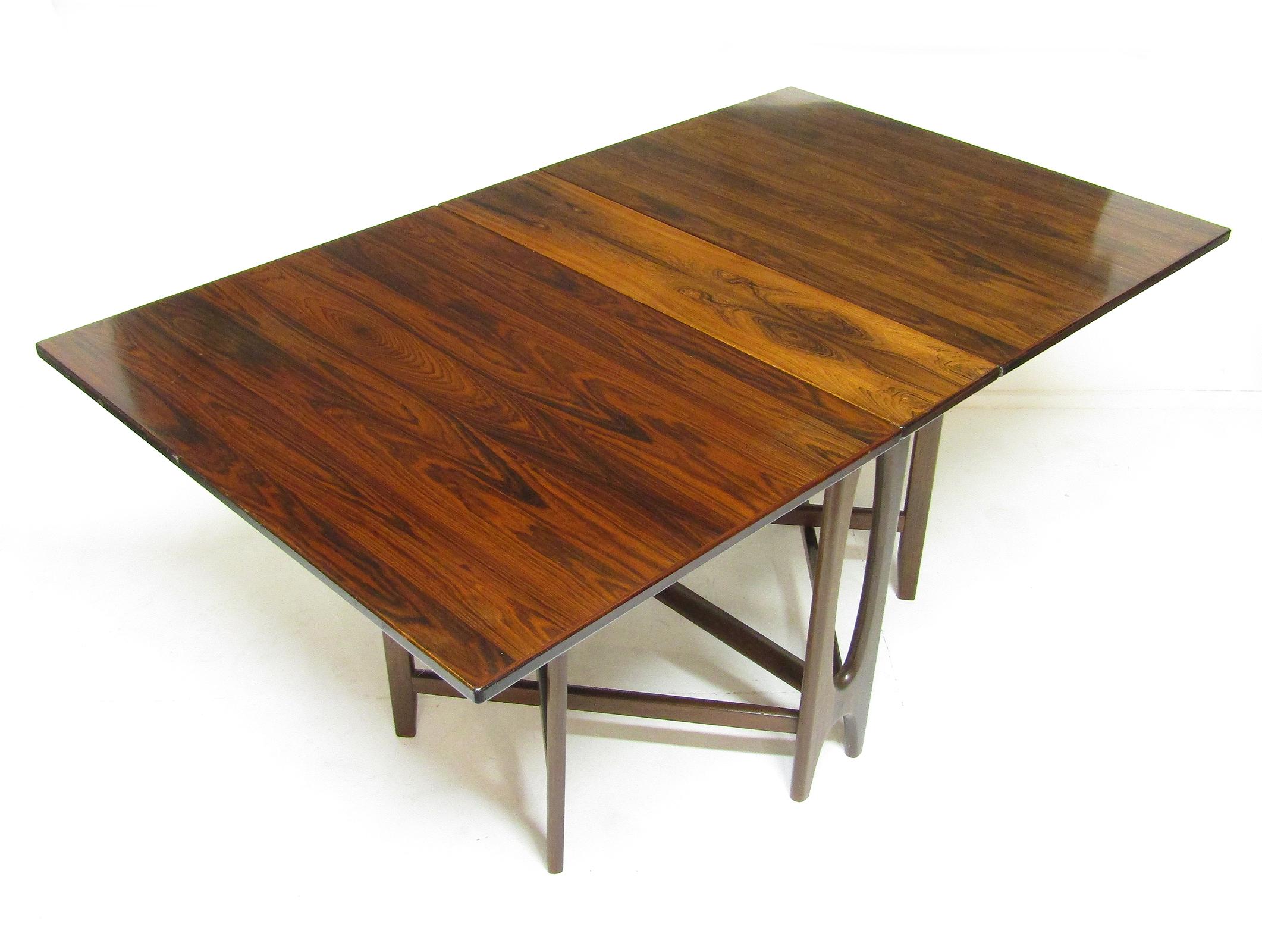Norwegian 1970s Scandinavian Drop-Leaf Rio Rosewood Extending Dining Table by Bendt Winge
