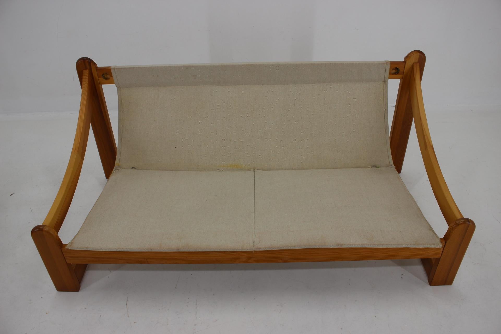 1970er Jahre Skandinavisches 2-Sitzer-Sofa aus Leder und Kiefer  im Angebot 2