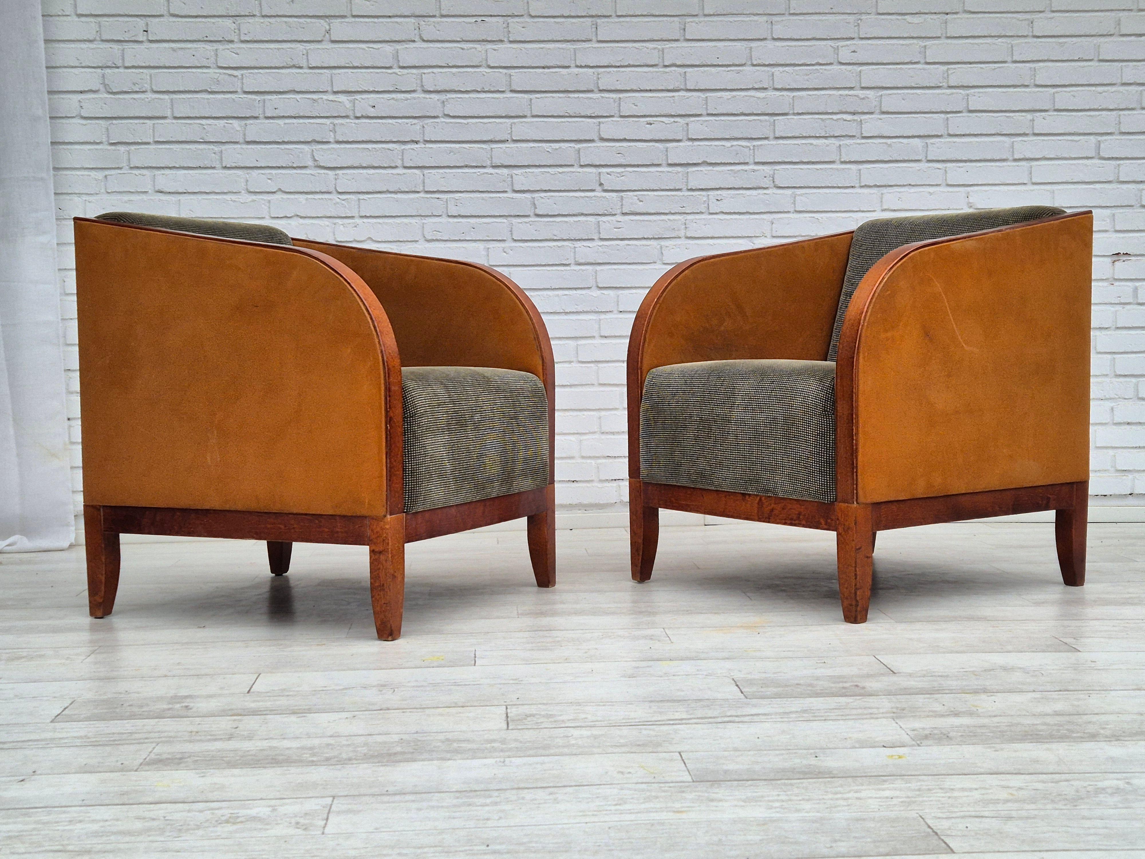 1970s, Scandinavian lounge chair, original very good condition, art deco style. In Good Condition For Sale In Tarm, 82