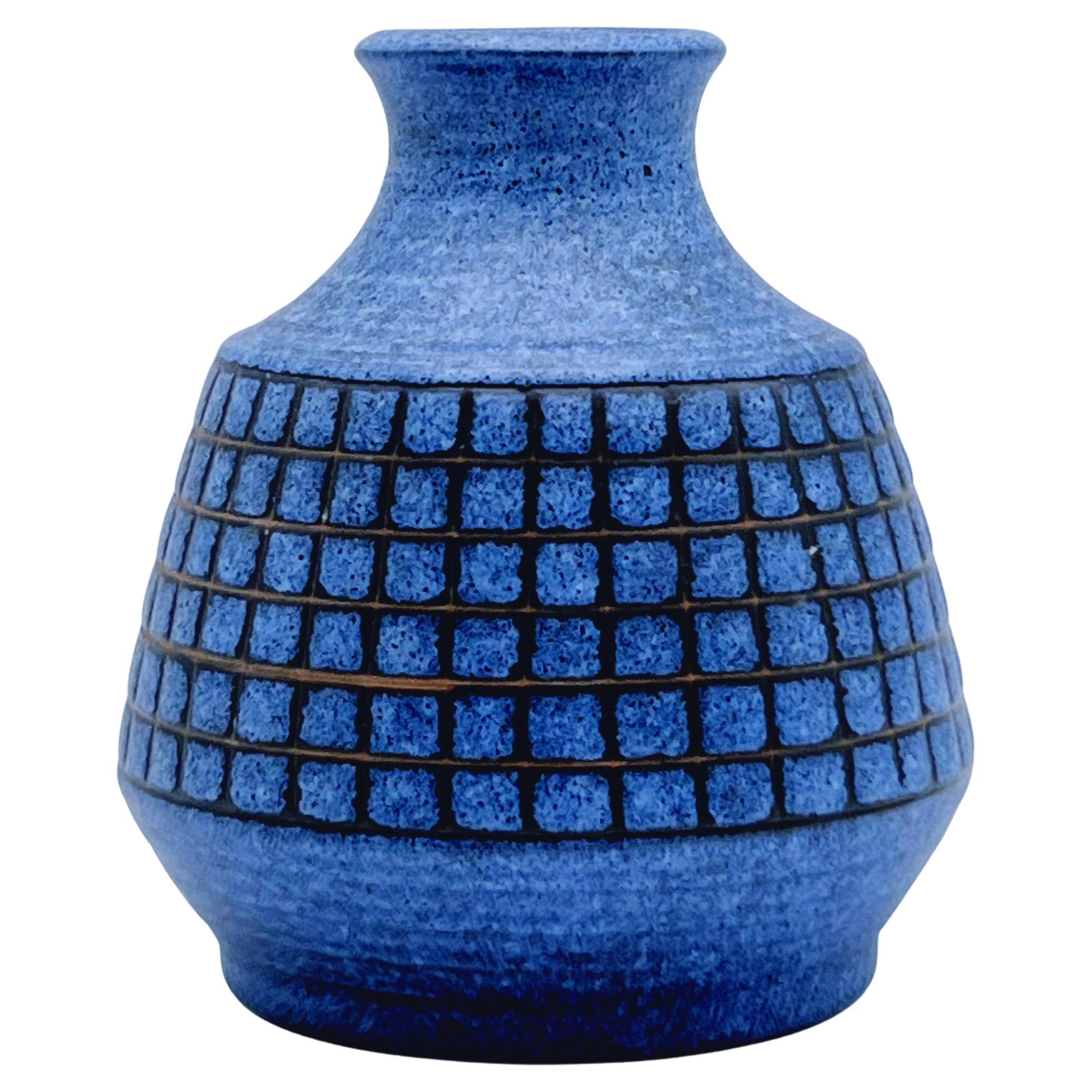 1970er Skandinavische Keramikvase aus der Mitte des Jahrhunderts von BIE