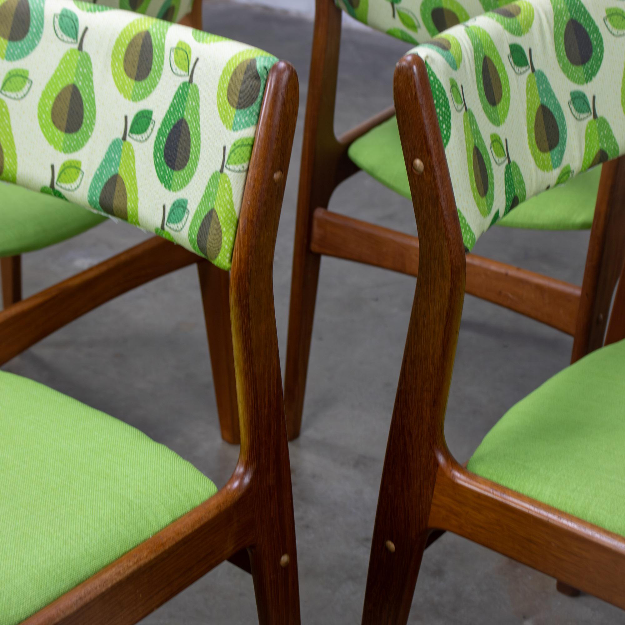 The Modern Scandinavian Scandinavian Dining Chairs by D Scan Teak Frames & Avocado Set 4 en vente 8