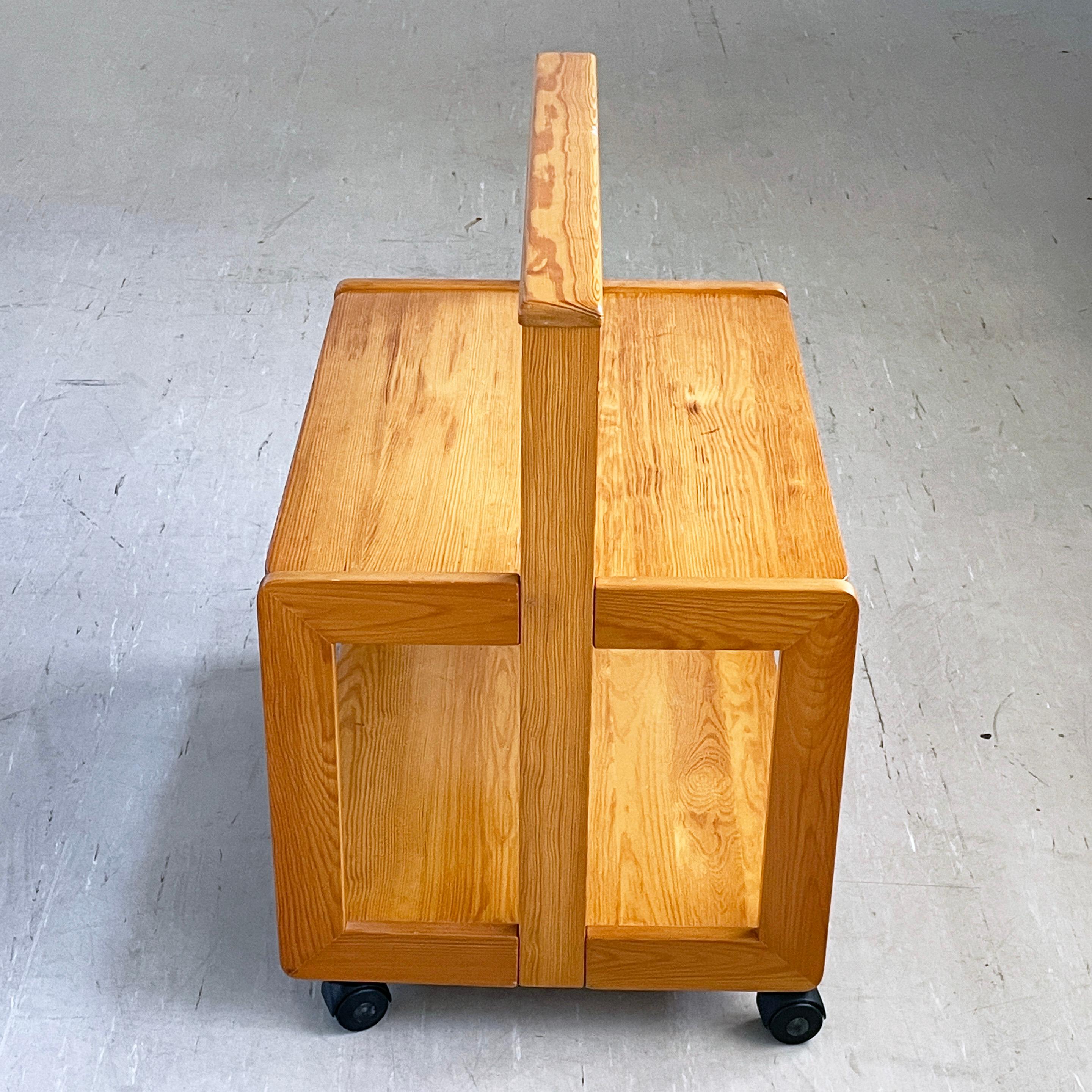 1970's Scandinavian Pinewood Folding Serving Trolley For Sale 5
