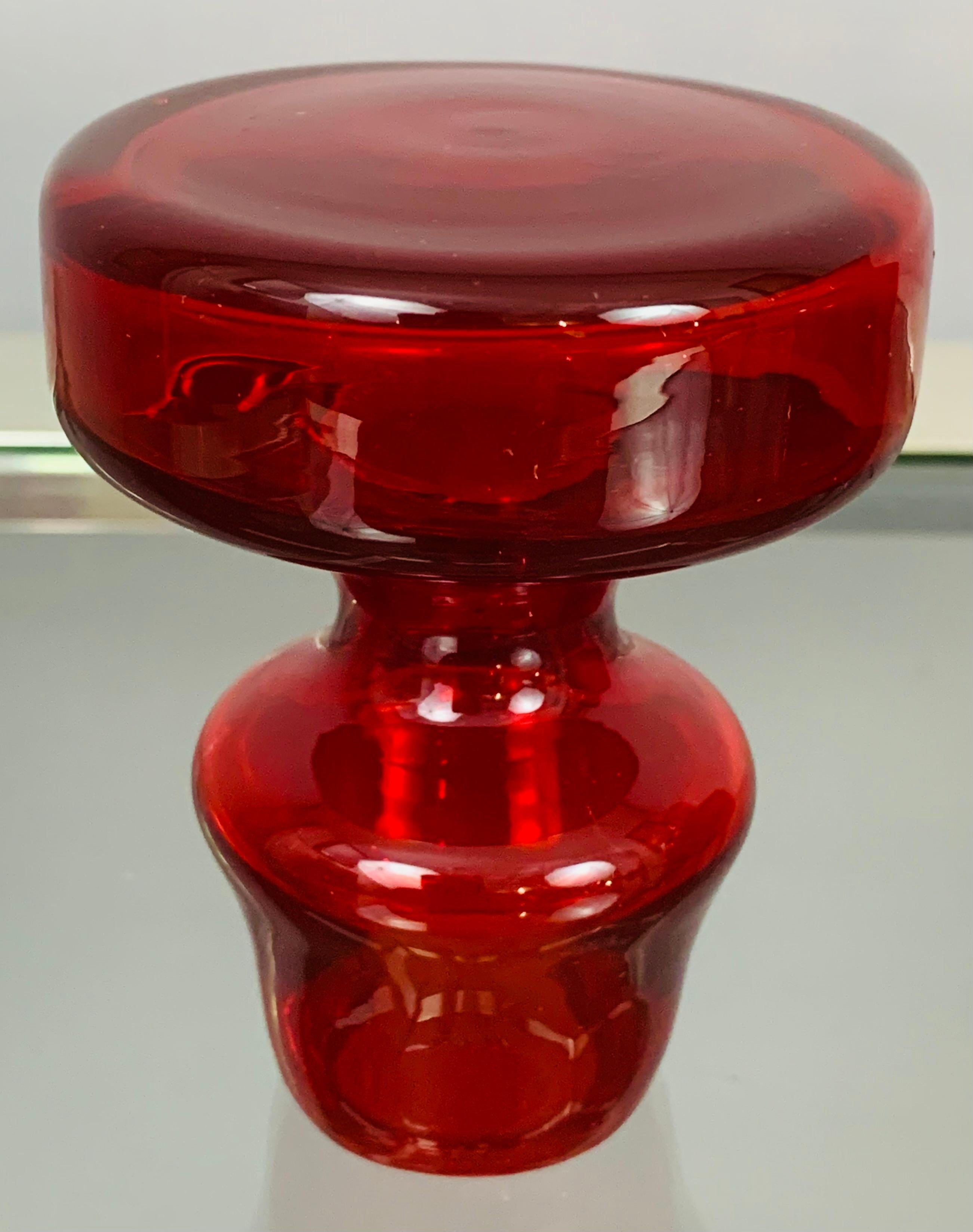 1970s Scandinavian Red Glass Flask with Stopper -Tamara Aladin for Riihimaki 10