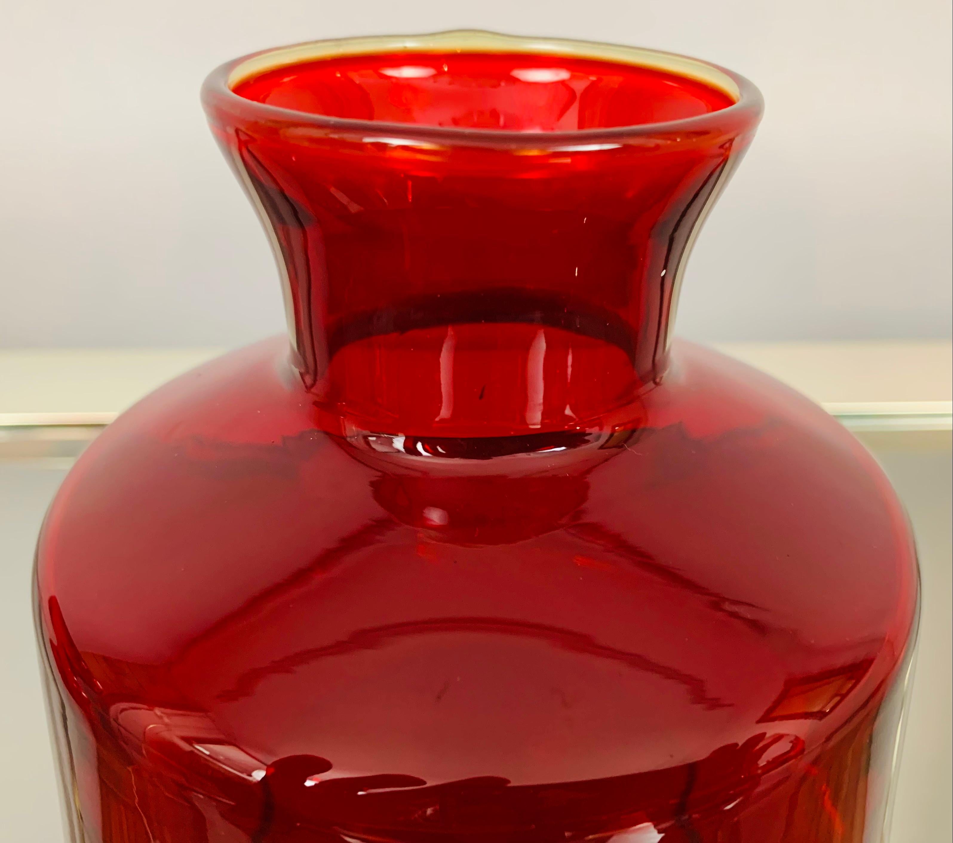 1970s Scandinavian Red Glass Flask with Stopper -Tamara Aladin for Riihimaki 12
