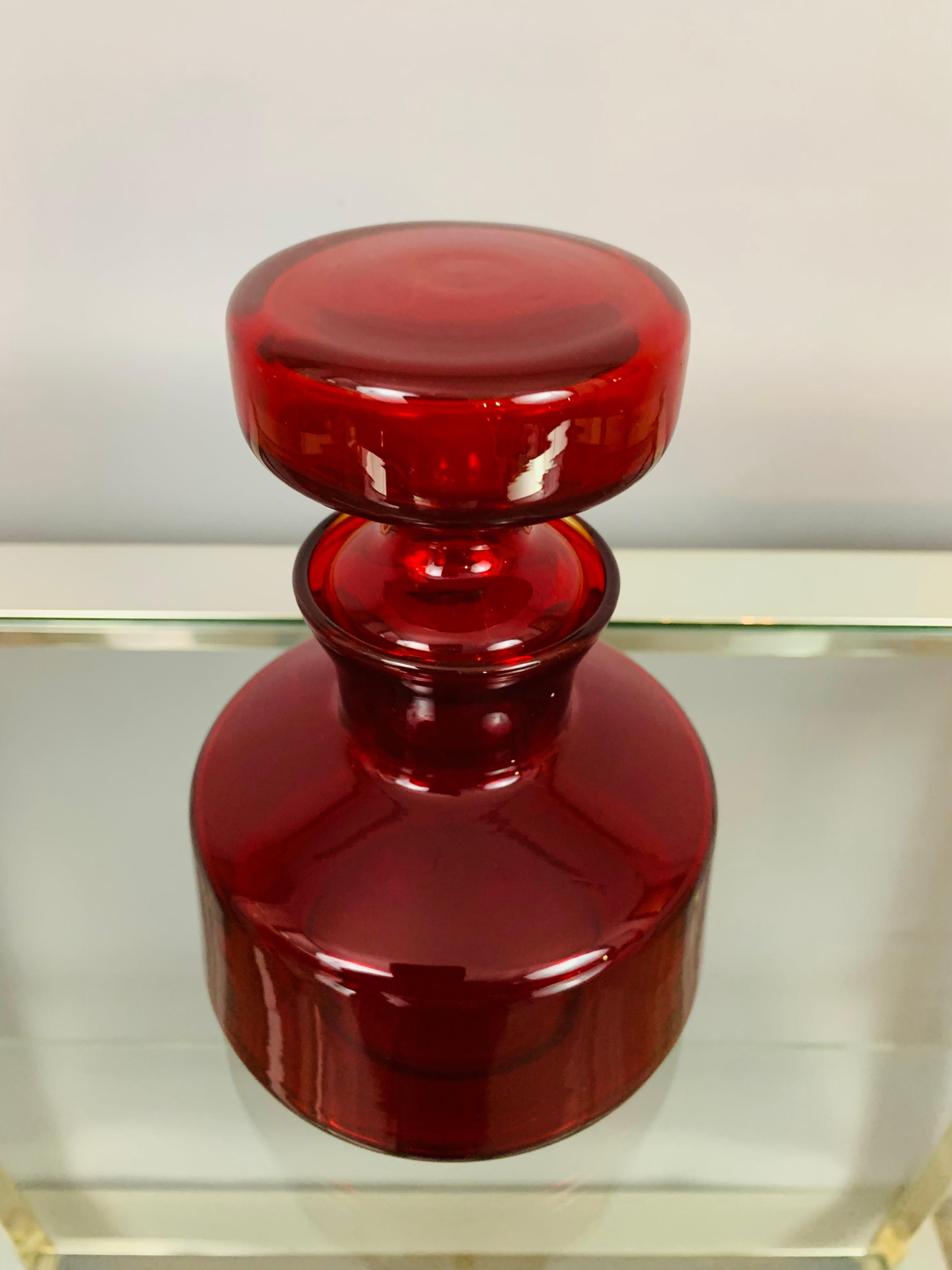 1970s Scandinavian Red Glass Flask with Stopper -Tamara Aladin for Riihimaki In Good Condition In London, GB