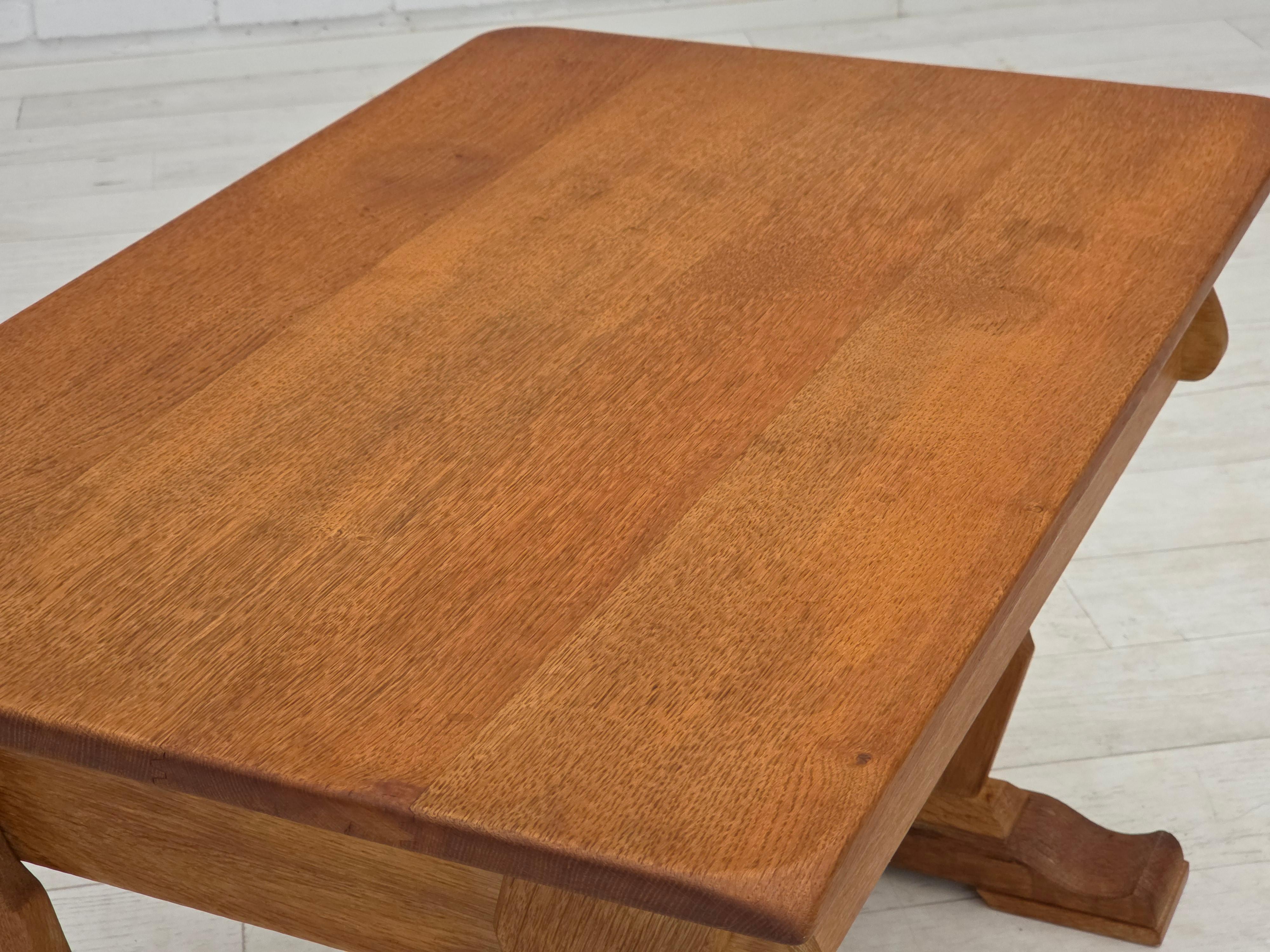 1970s, Scandinavian side table with drawers, solid oak wood, rattan. For Sale 11
