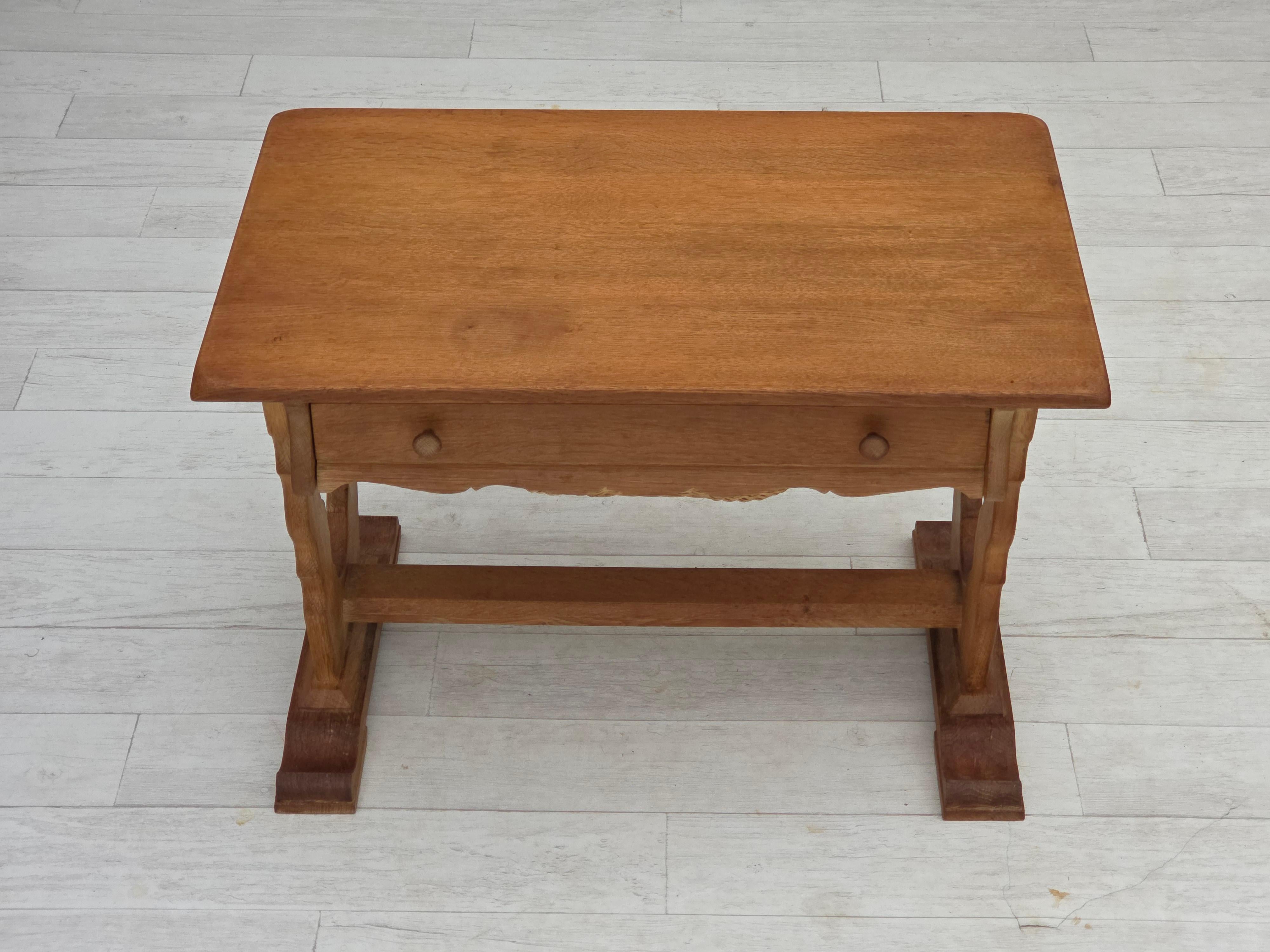Scandinavian Modern 1970s, Scandinavian side table with drawers, solid oak wood, rattan. For Sale