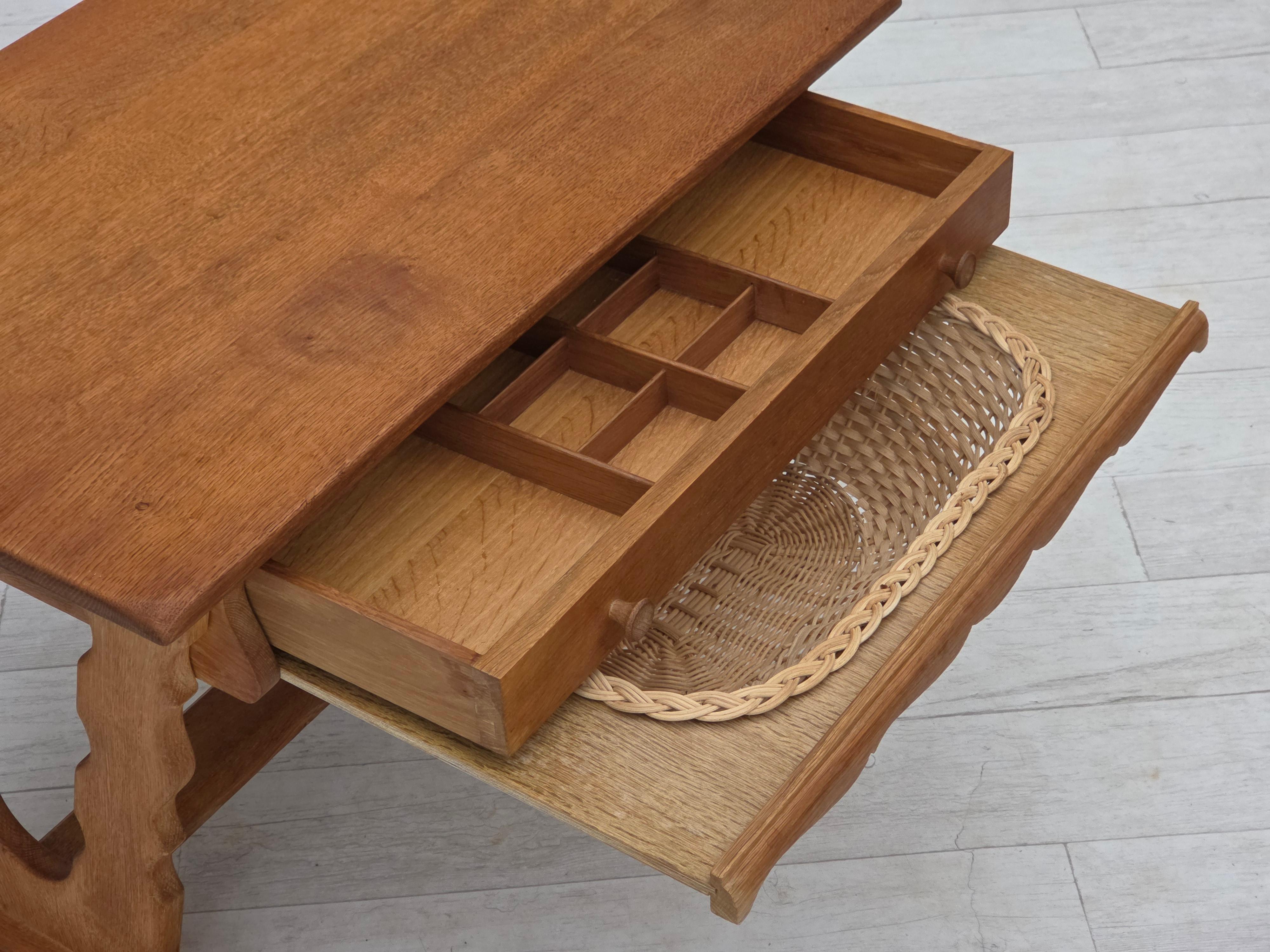 1970s, Scandinavian side table with drawers, solid oak wood, rattan. For Sale 1
