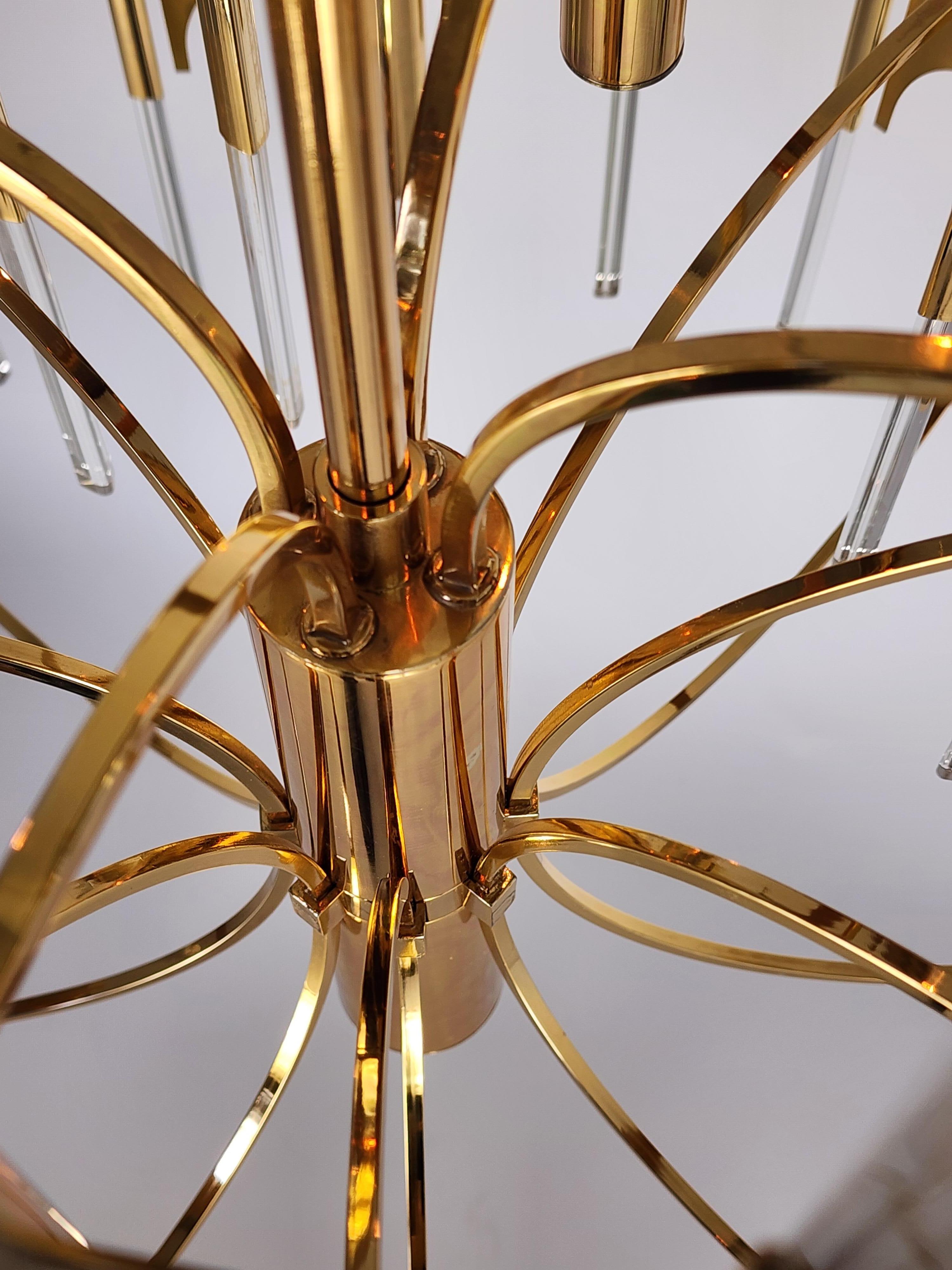 1970s Sciolari 12 Lights Brass Chandelier with Glass Rod, Italy For Sale 8