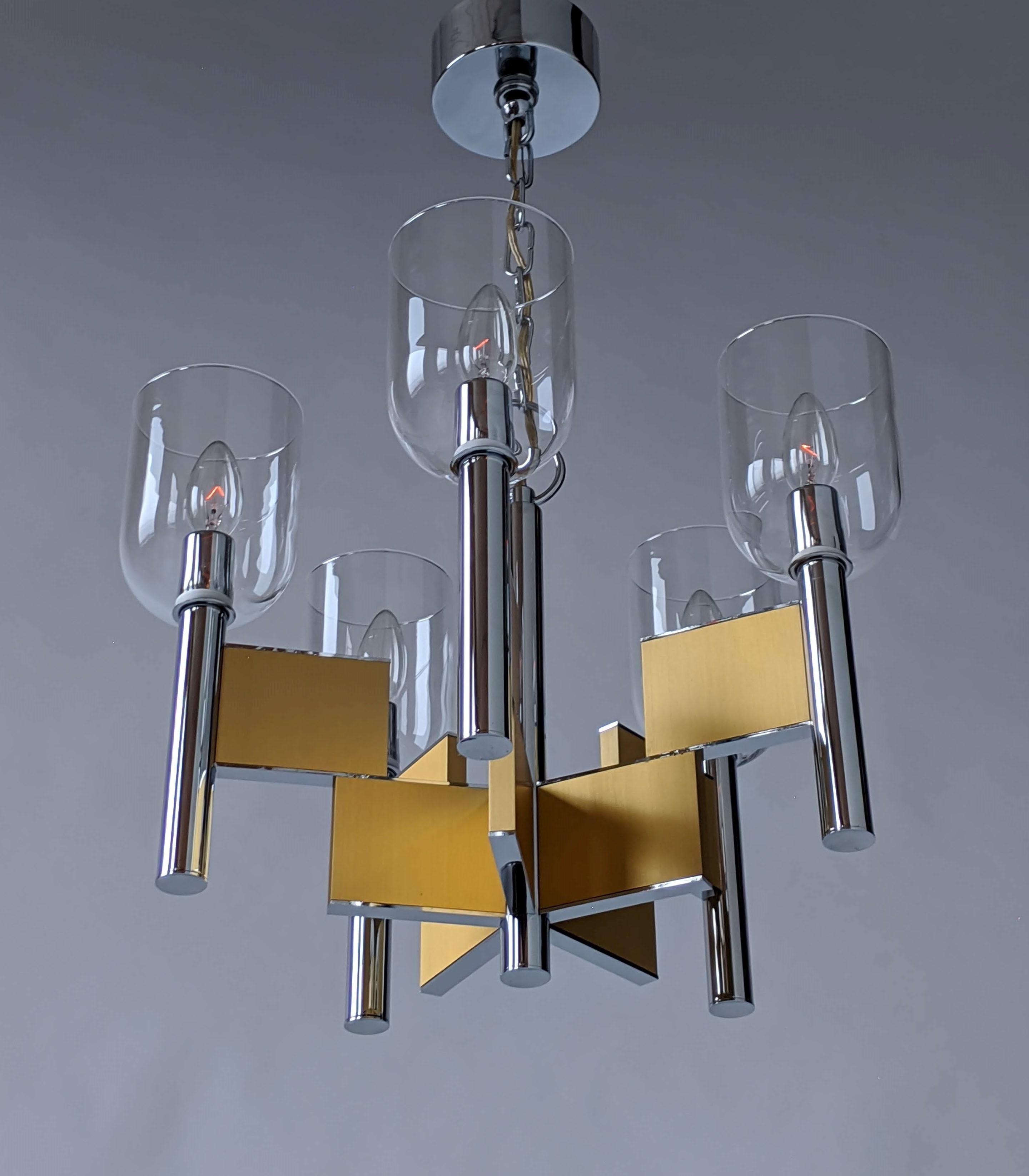 Brass 1970s Mint Sciolari 5-Arm Glass Hurricane Chandelier, Italy For Sale