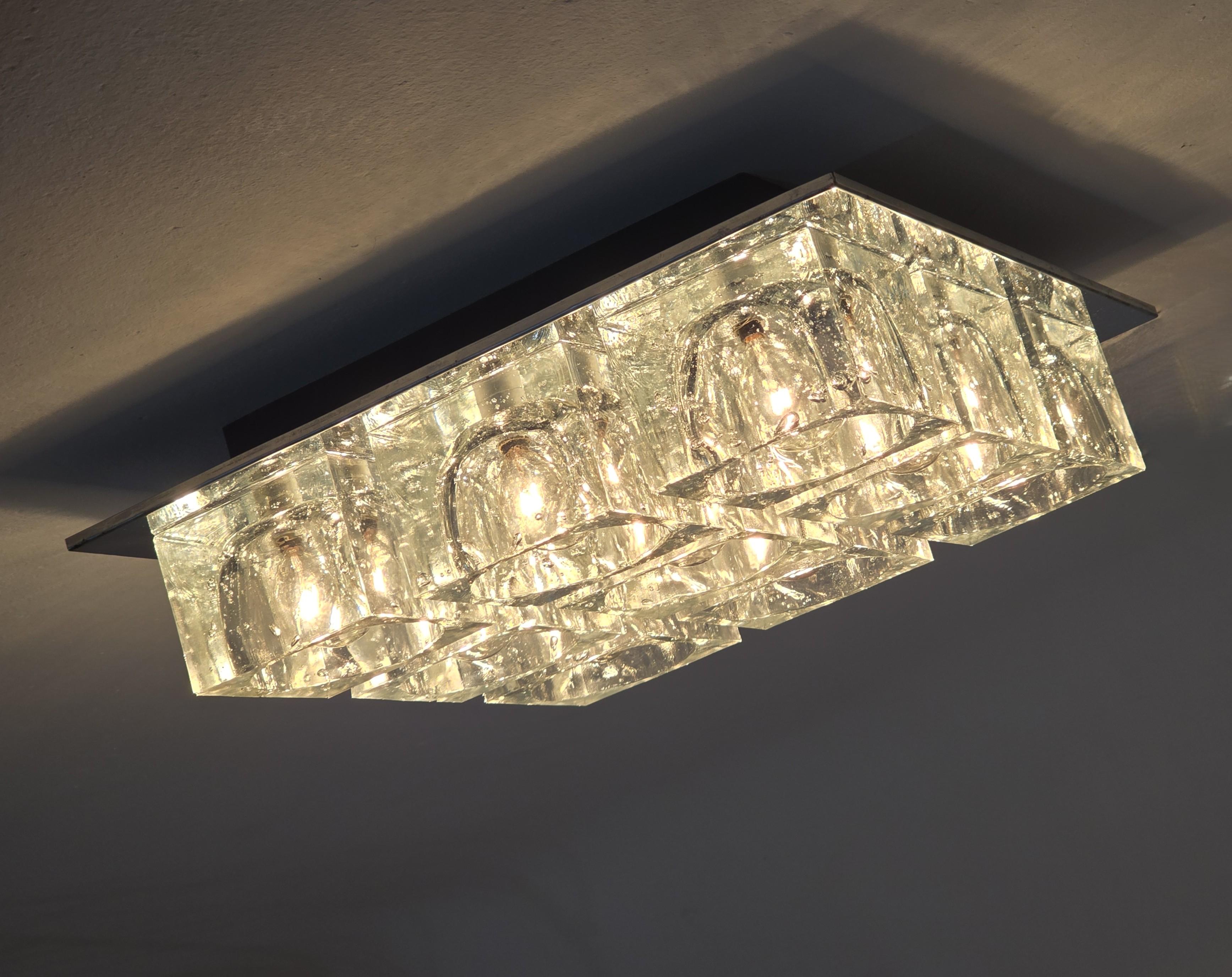 1970s   Sciolari  9 Thick Glass Cube Flush Mount for Lightolier , USA For Sale 2