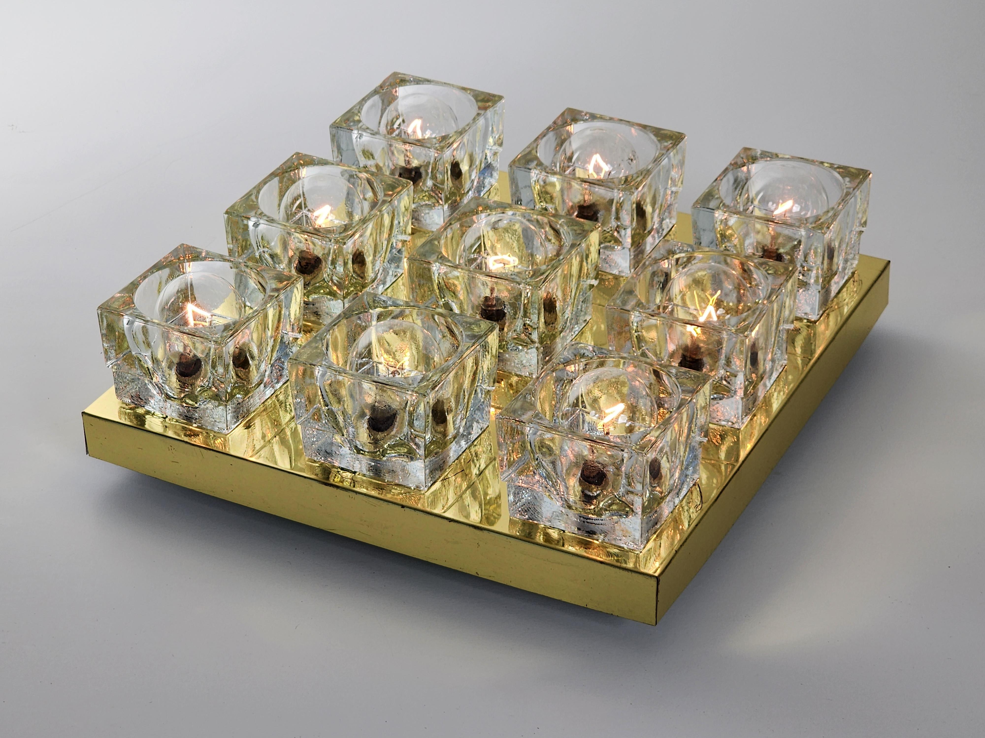 1970s  Sciolari  9 Thick Glass Cube Flush Mount for Lightolier , USA  For Sale 8