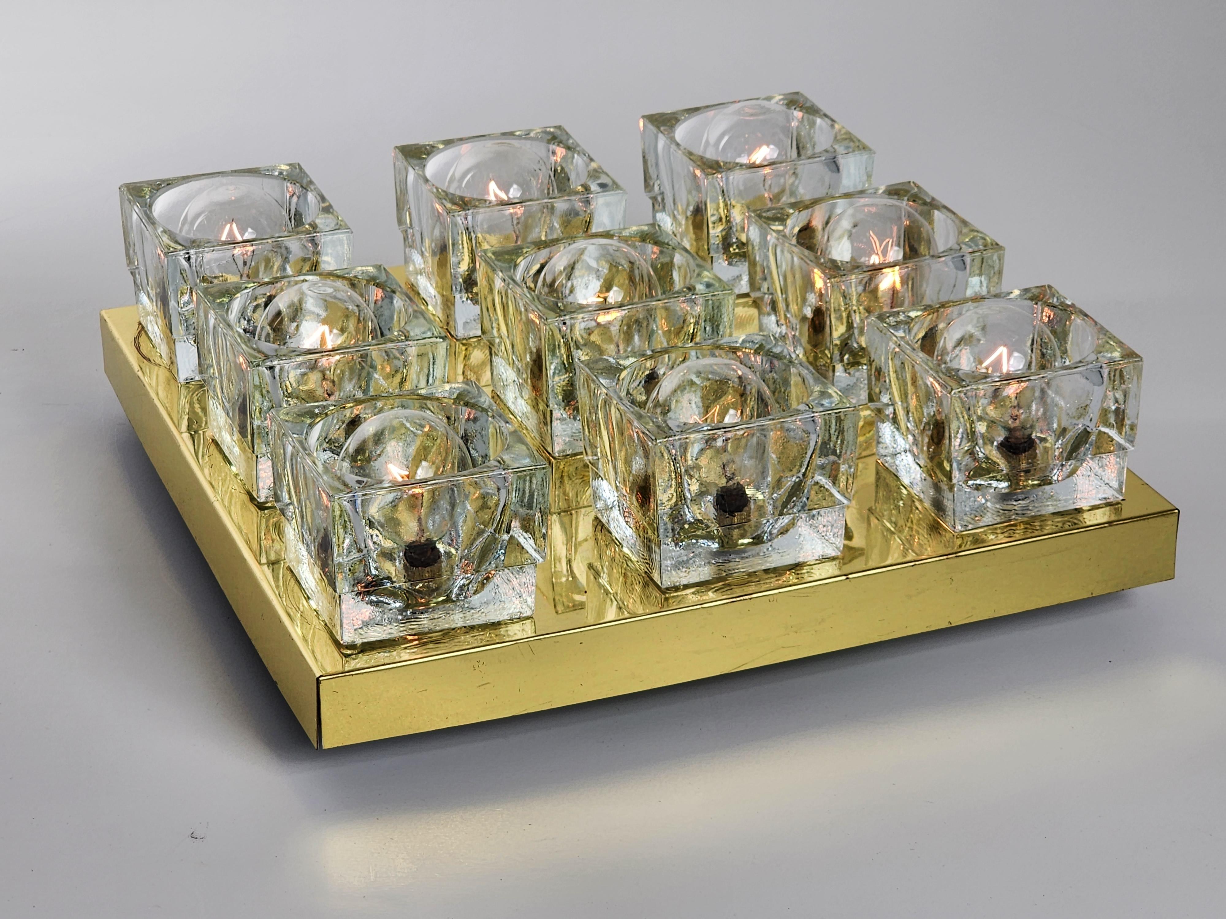 1970s  Sciolari  9 Thick Glass Cube Flush Mount for Lightolier , USA For Sale 10