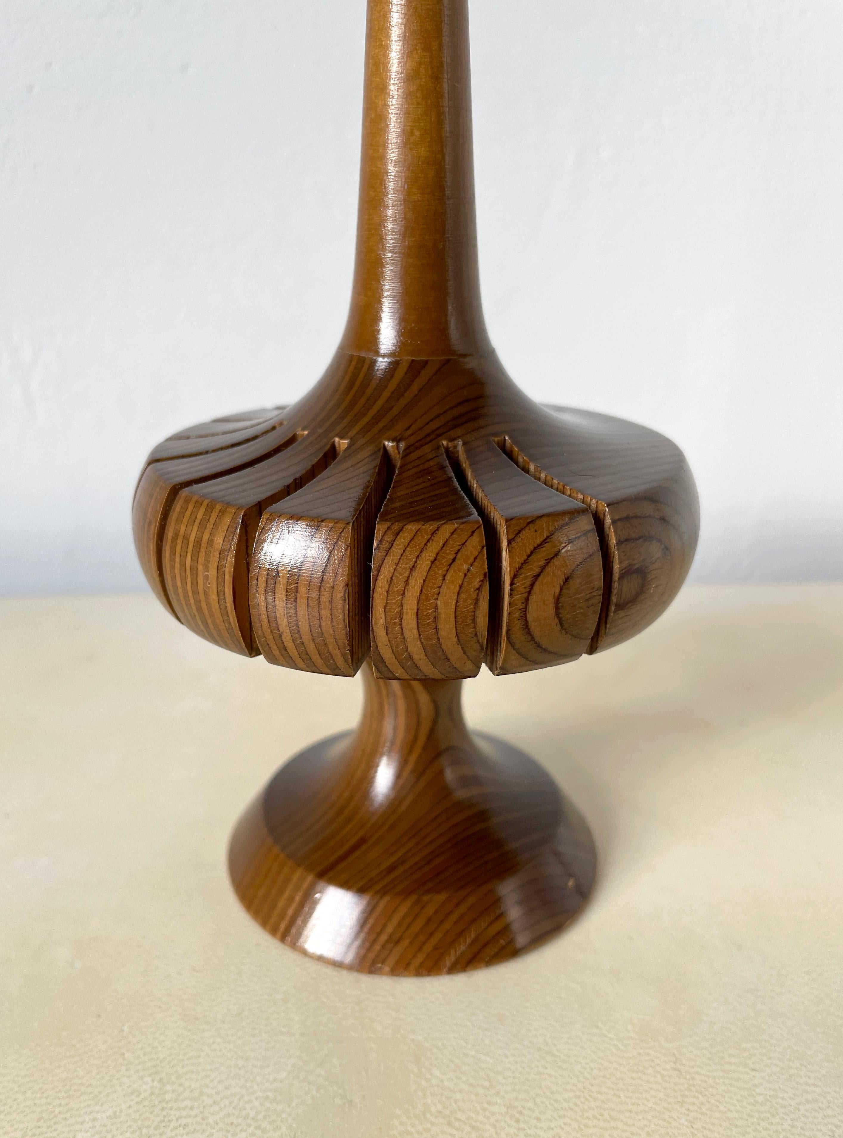 Mid-Century Modern 1970s Sculptural Bird Finnish Aarikka Napkin or Letter Holder