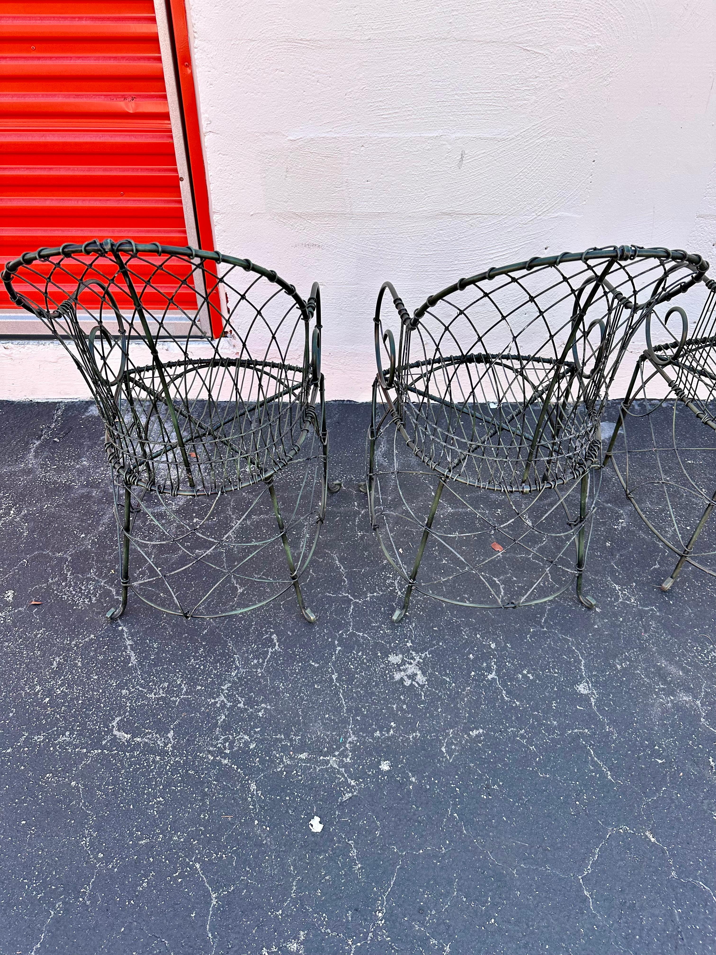 Tavolo e sedie scultorei degli anni '70, realizzati a mano, in Greene & Greene, set di 5 persone in vendita 4