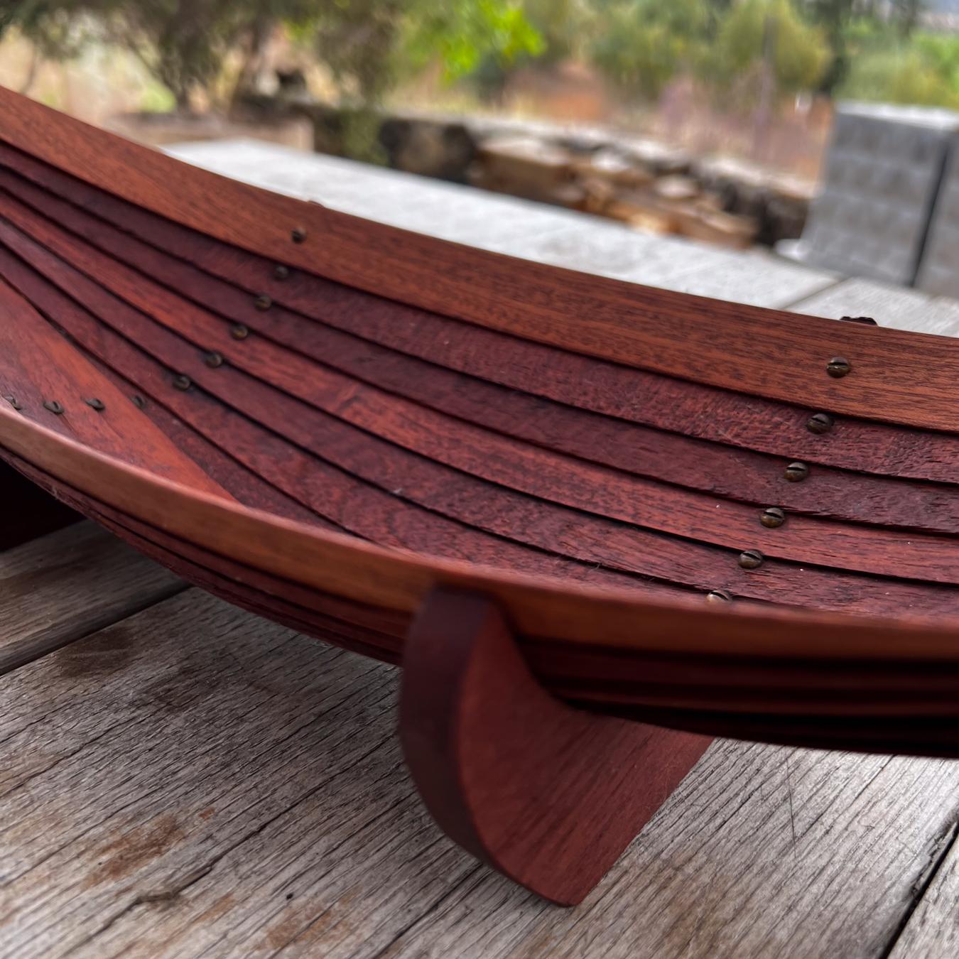 1970s Sculptural Modern Mahogany Wood and Brass Canoe Bowl For Sale 9