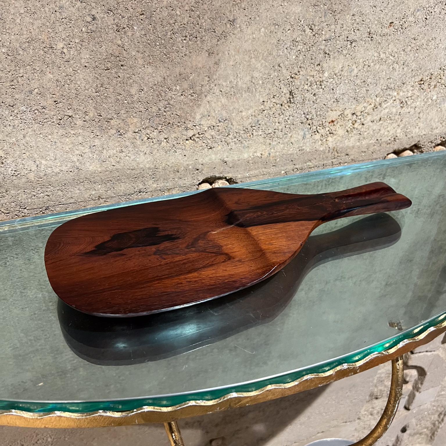 Mid-Century Modern 1970s Sculptural Rosewood Serving Tray Cutting Board Paddle For Sale