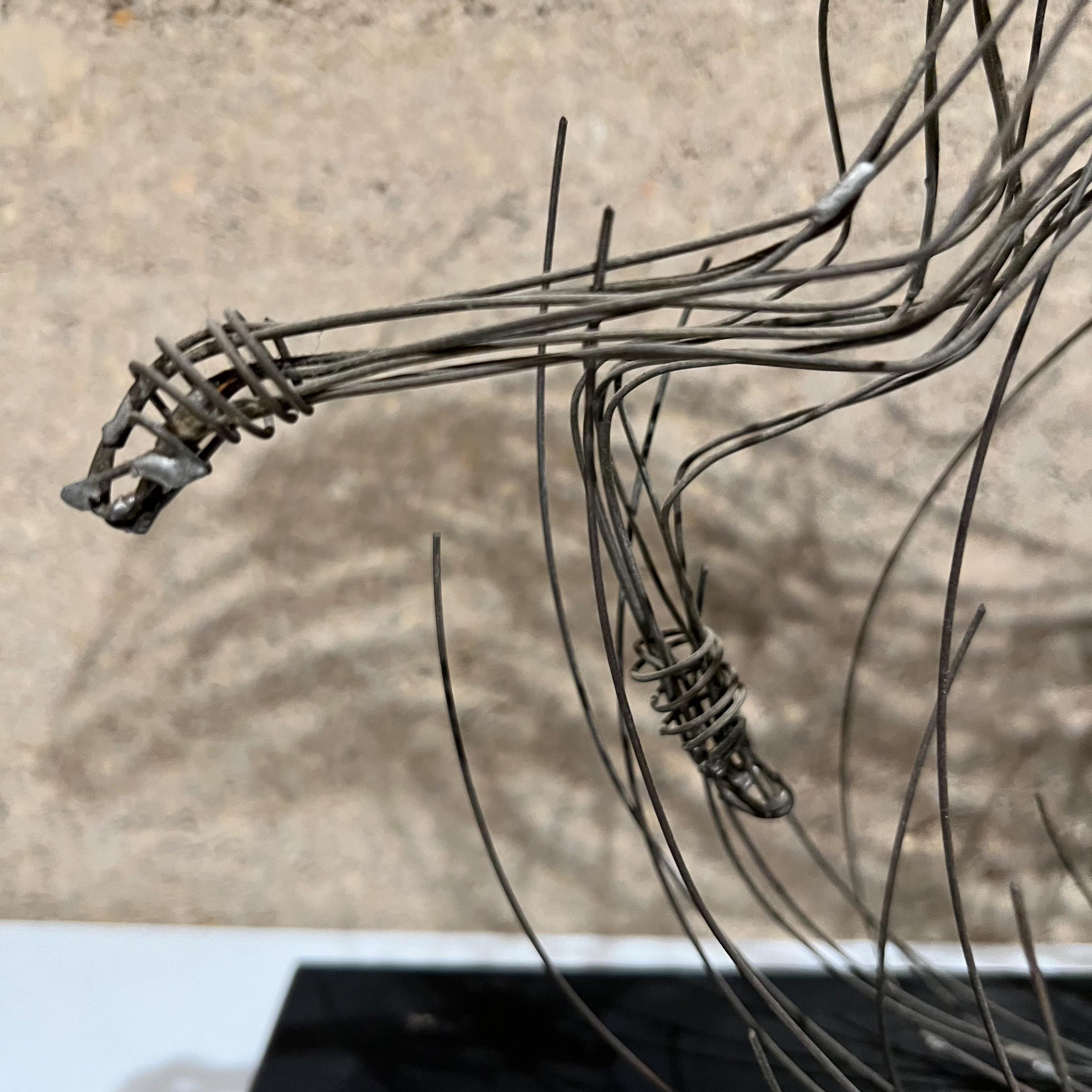 candice bees wire sculpture