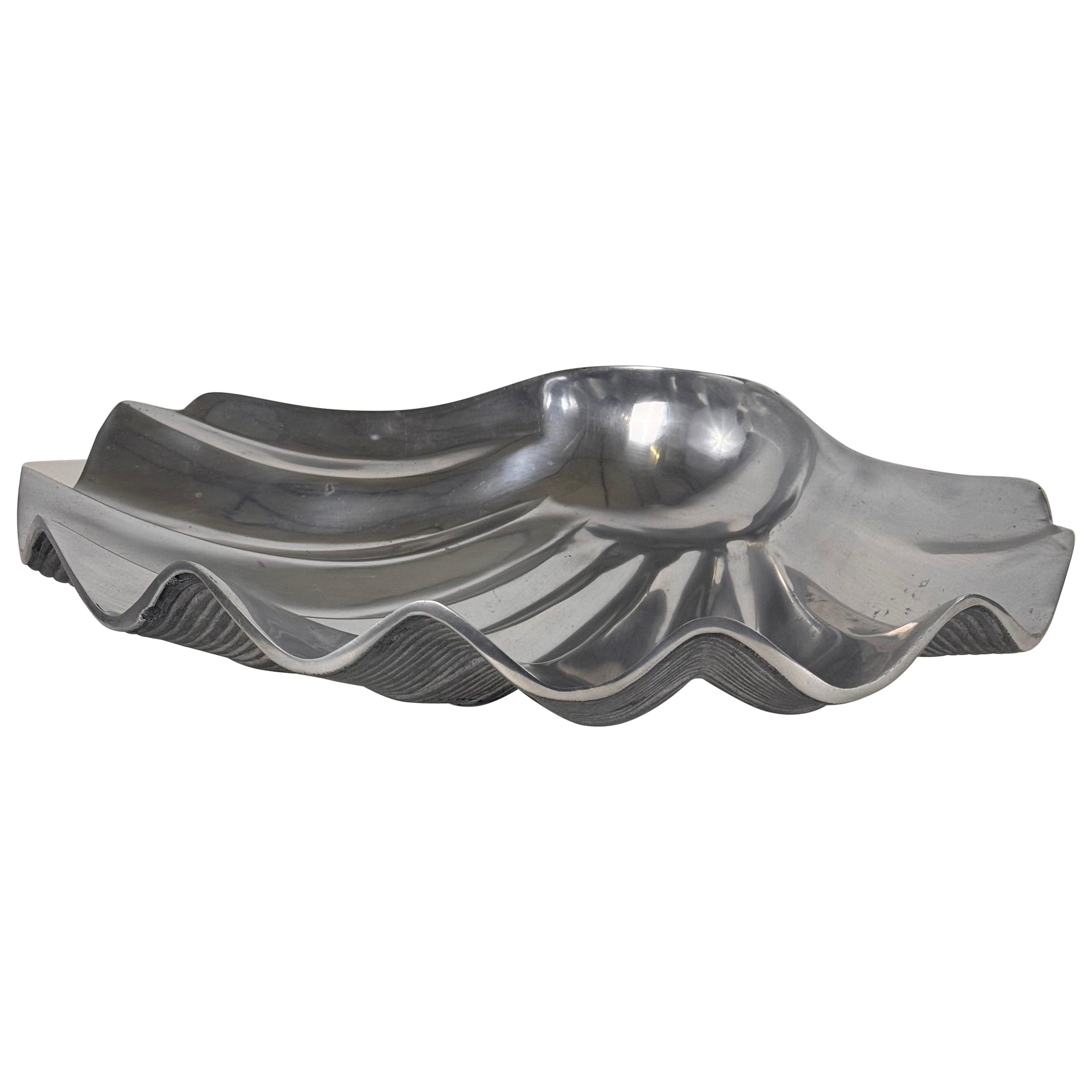 1970s Sculptural Oyster-Shaped Aluminum Centerpiece, Atelier des Orfèvres School