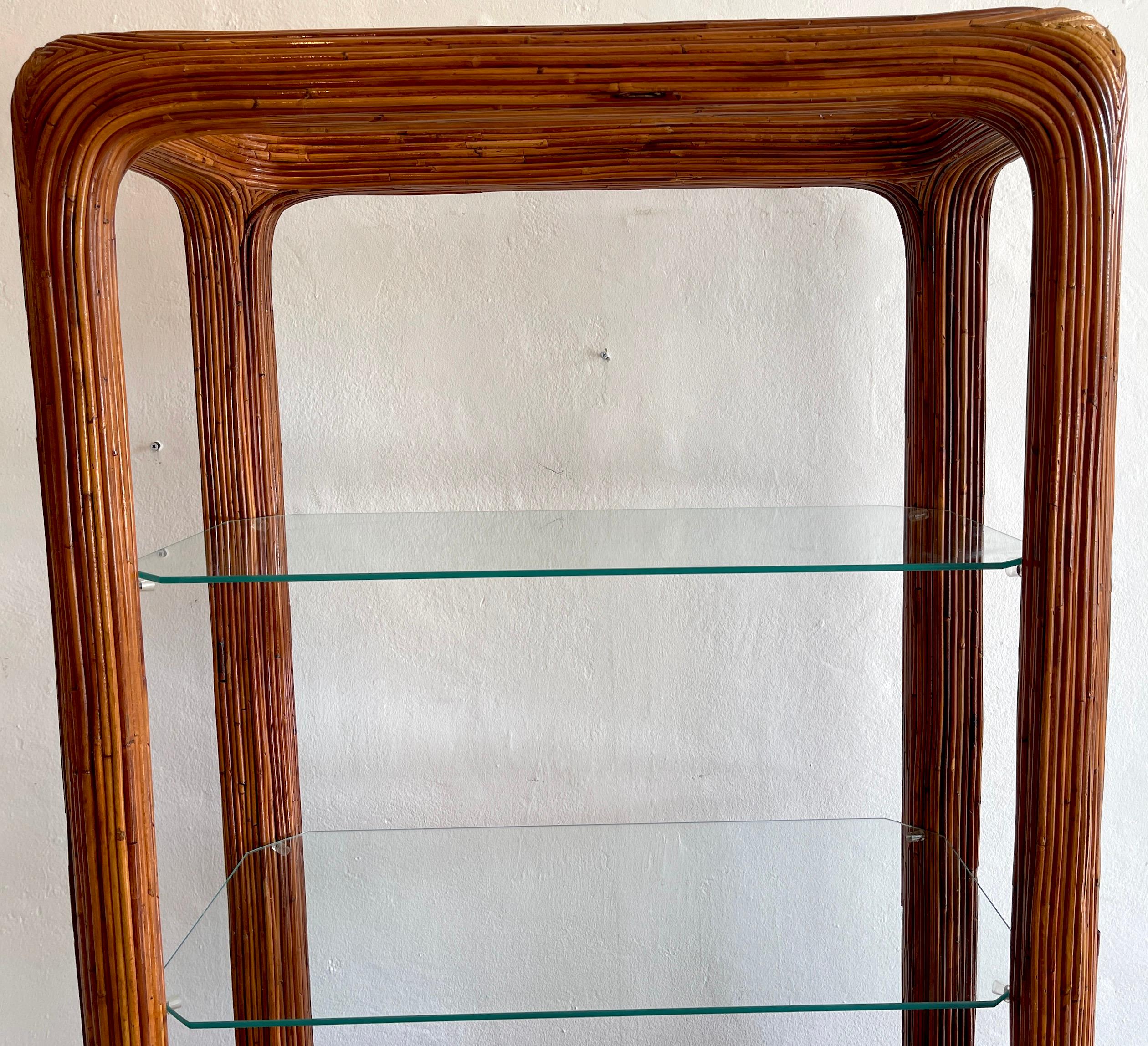 Mid-Century Modern 1970s Sculptural Rattan & Glass Etagere For Sale